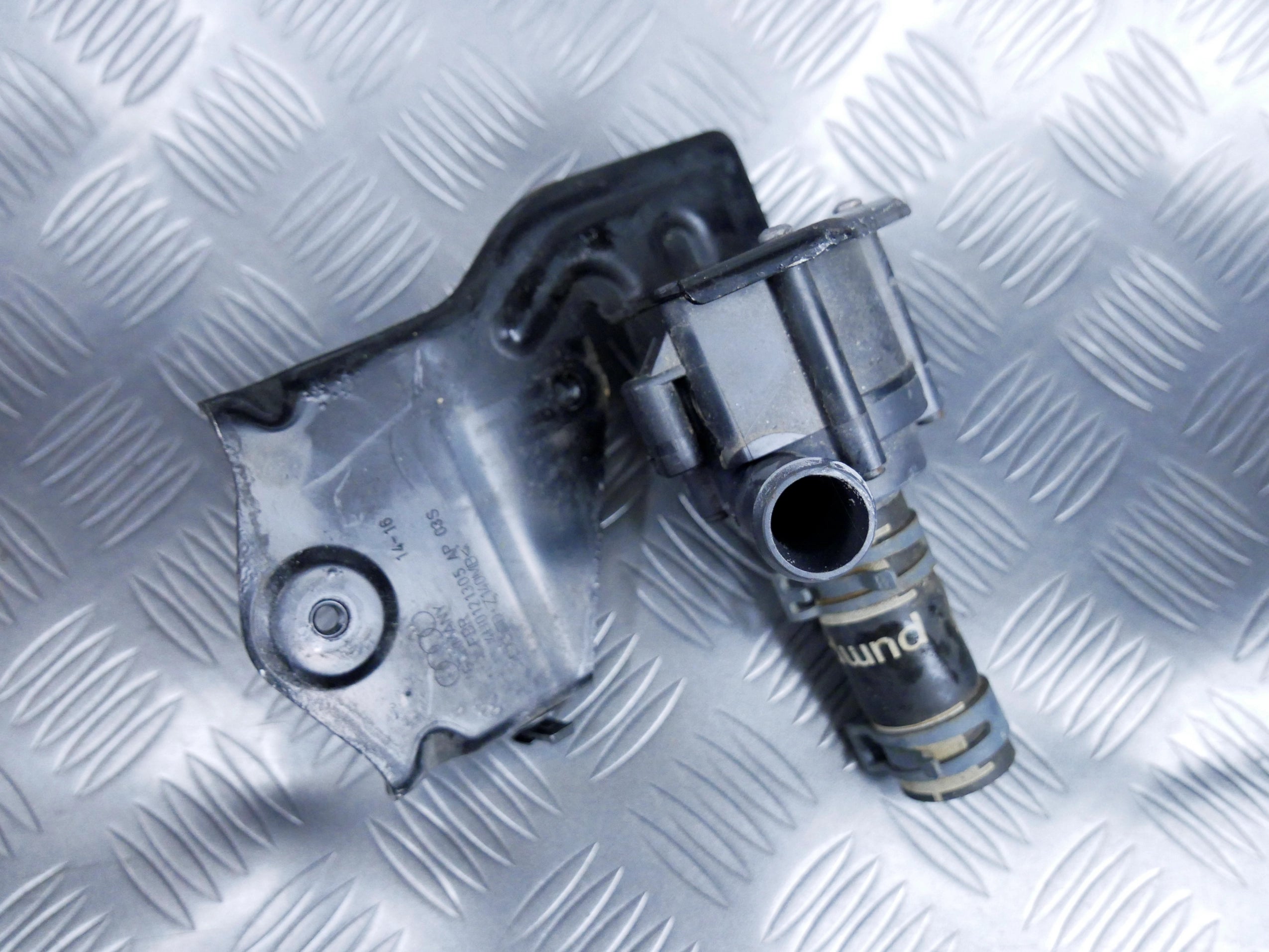 Dodatkowa pompa wody 059121012A 4H0121305AP AUDI A8 4H 3.0 TFSI