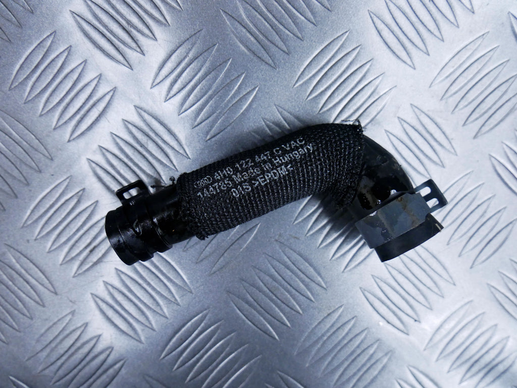Przewód wąż wody 4H0122447C AUDI A8 4H 3.0 TFSI