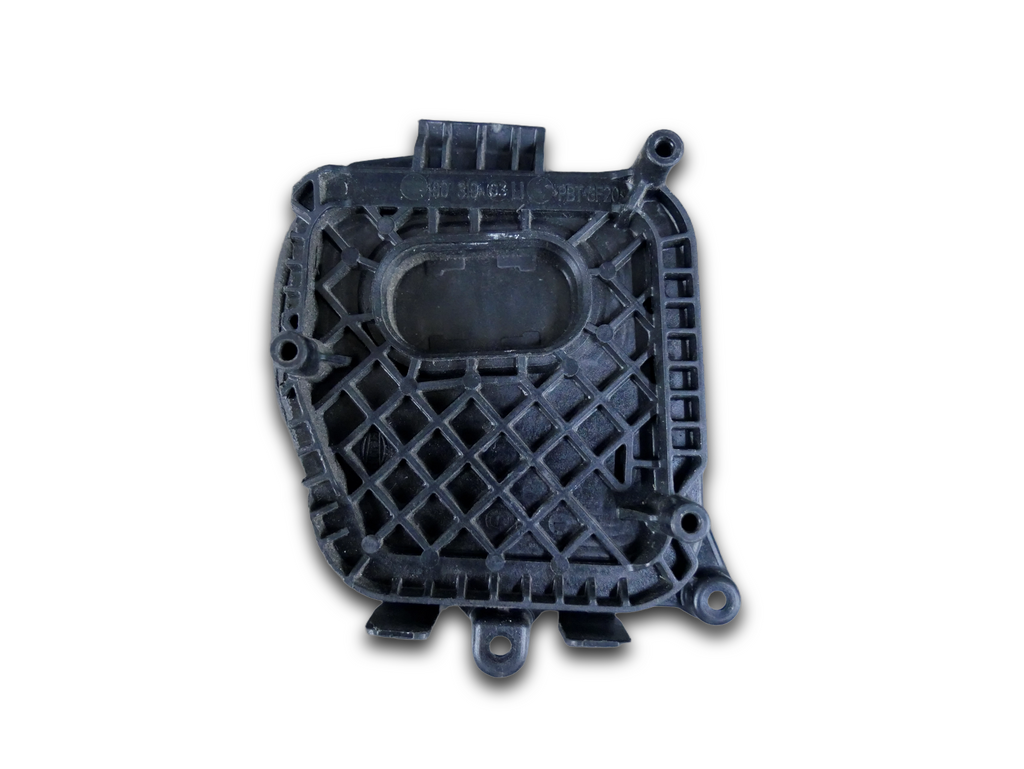 Osłona dekielek zaślepka lampy przód lewa 19031903 AUDI A8 D4