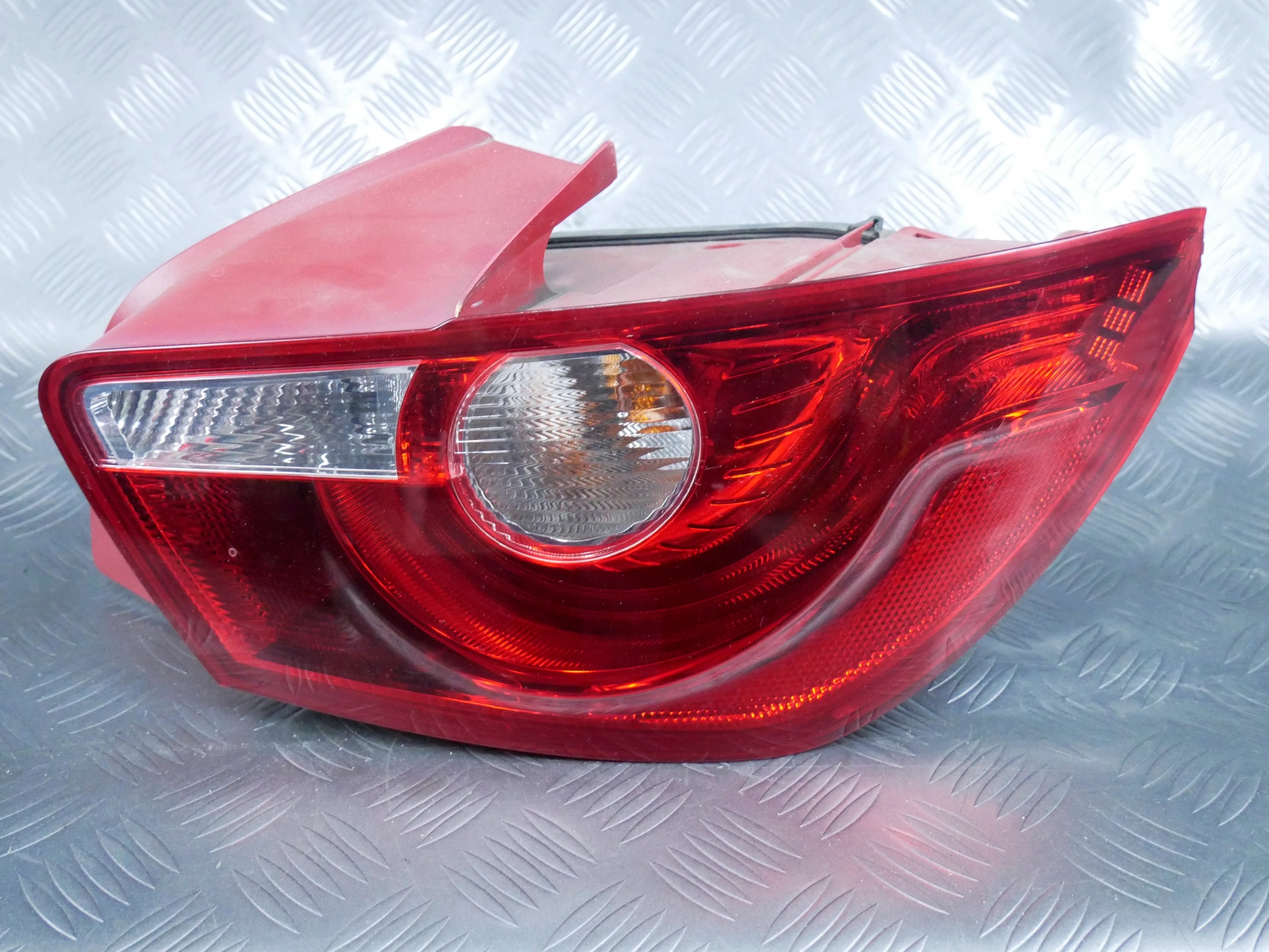 Lampa tył tylna prawa SEAT IBIZA IV 6J