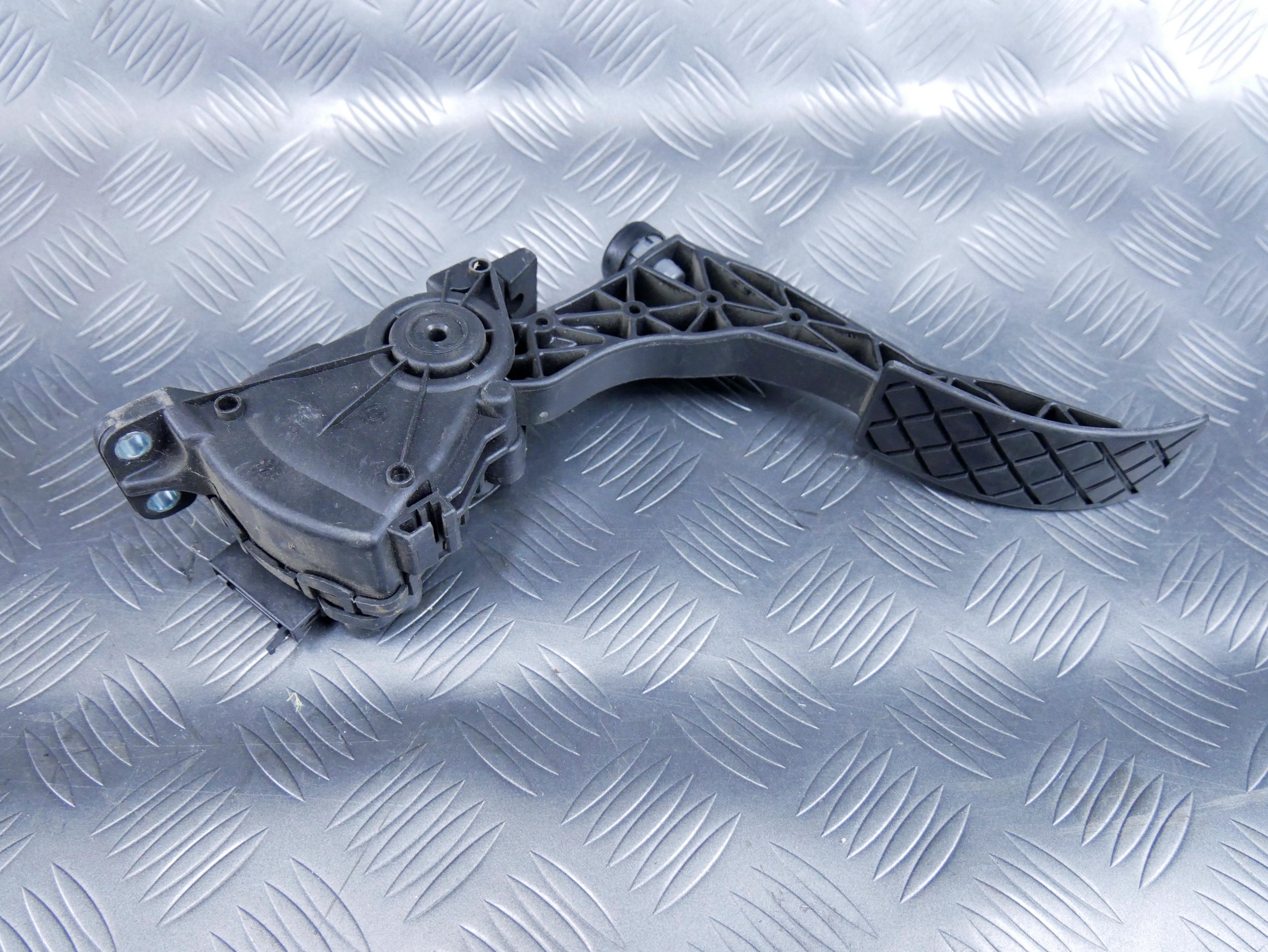 Pedał gazu 6Q1723503P SEAT IBIZA IV 6J 1.4 TSI