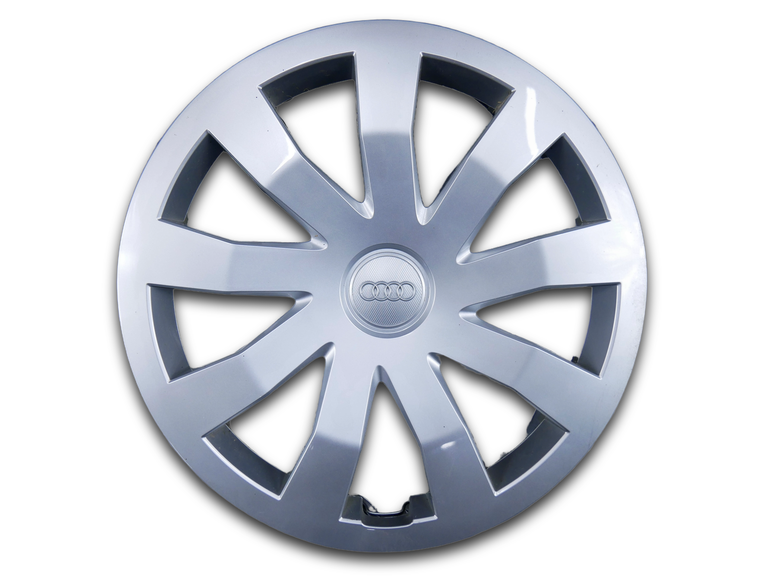 Oryginalny OEM kołpak 15' 82A601147 AUDI A1