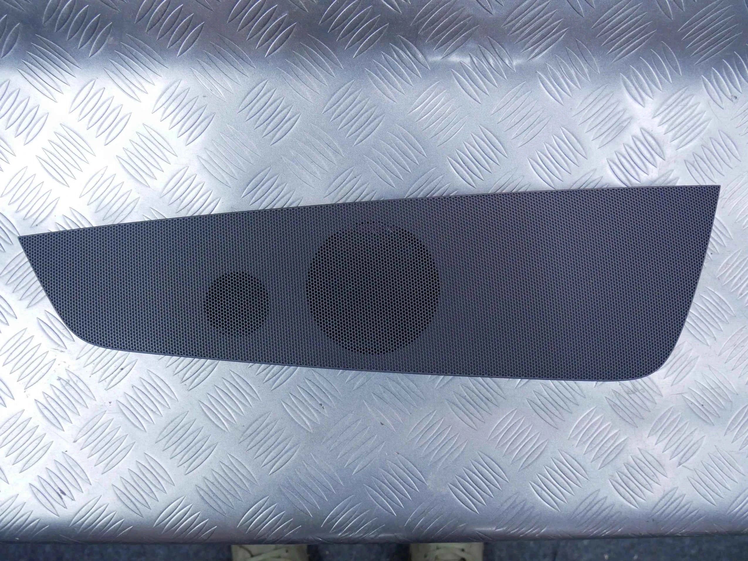 Kratka nawiewu maskownica górna konsoli 80B857736 AUDI Q5 80A