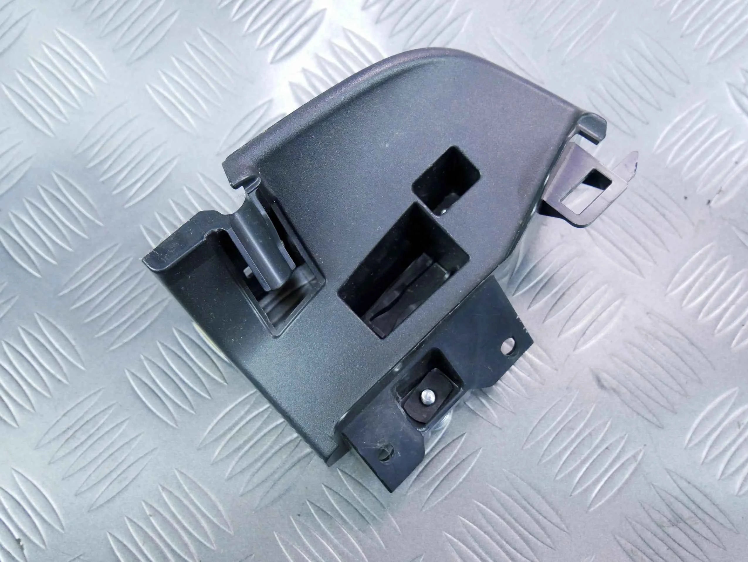 Prowadnica pasa tył prawa 80A857792A AUDI Q5 80A