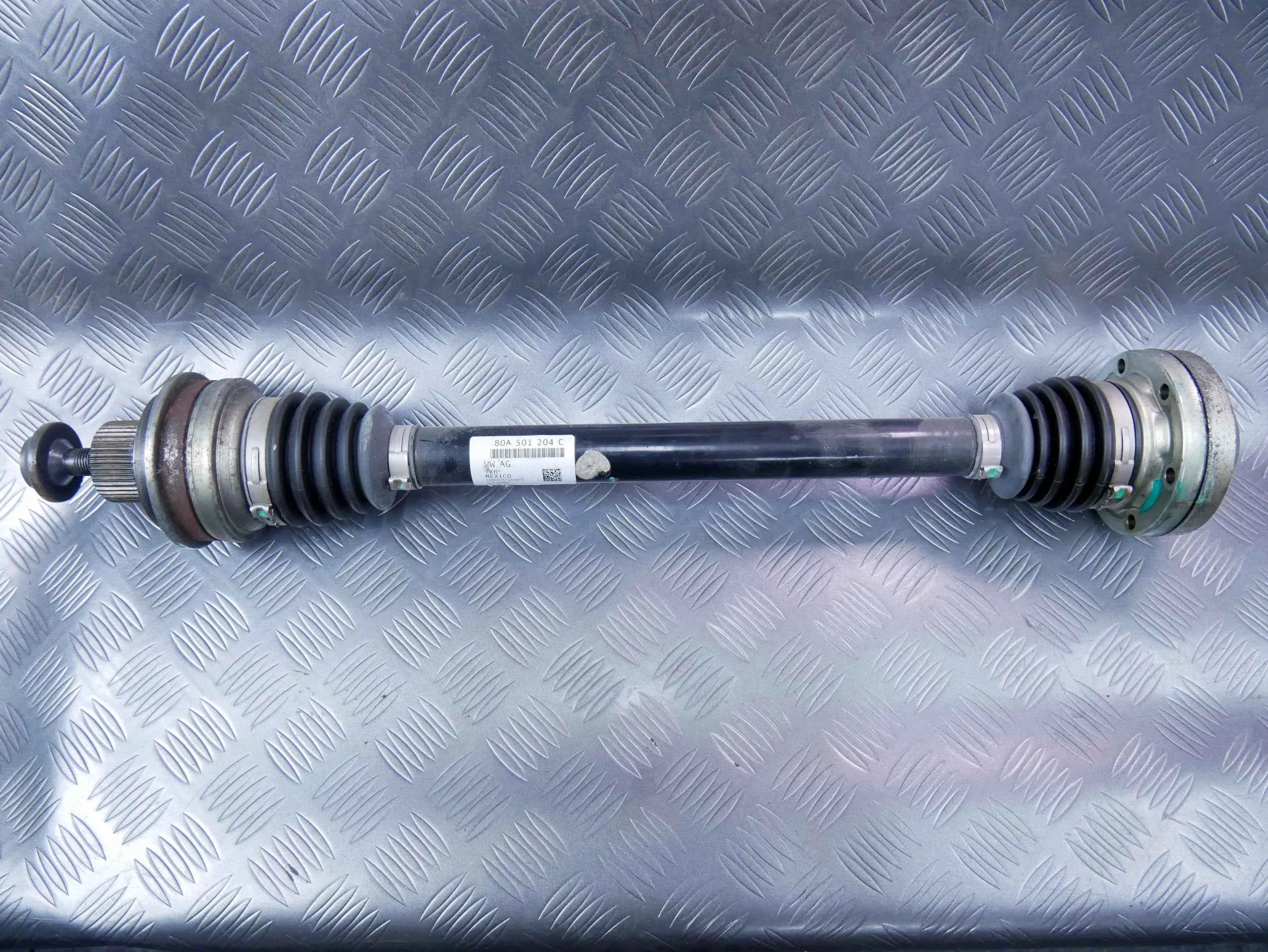 Półoś tył tylna prawa 80A501204C AUDI Q5 80A