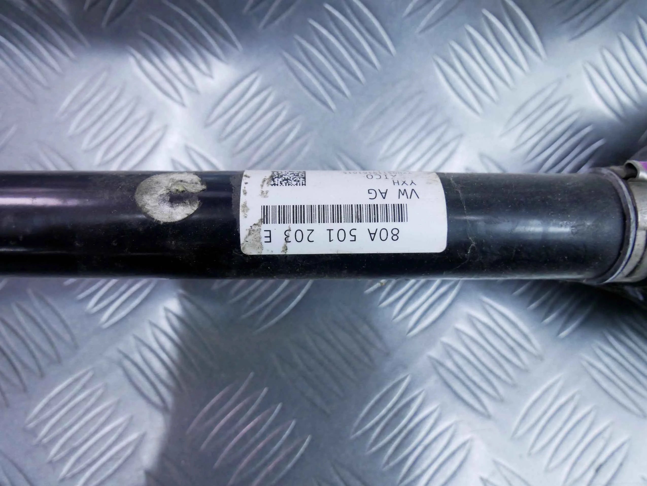 Półoś tył tylna lewa 80A501203E AUDI Q5 80A