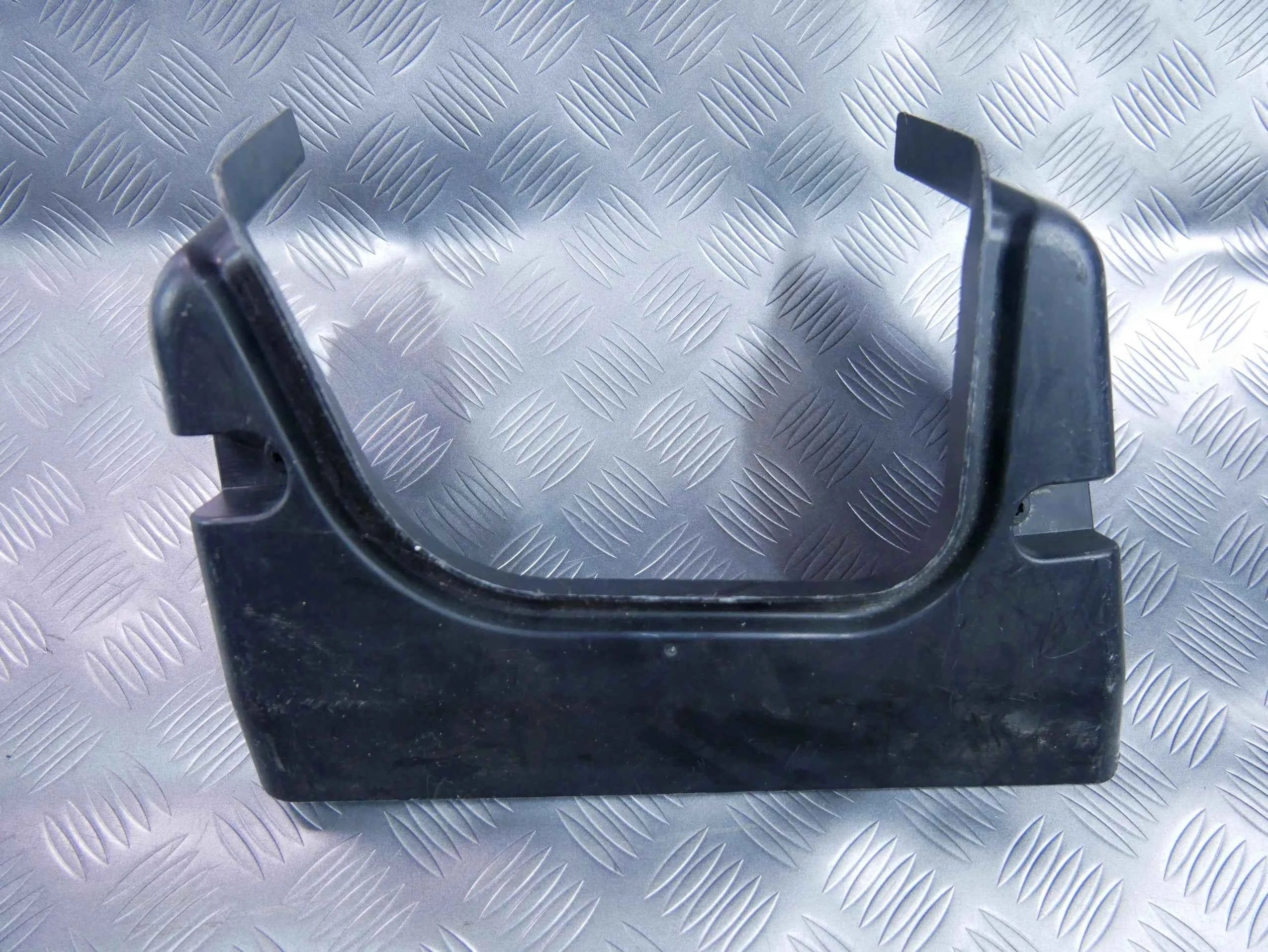 Rynna osłona podszybia 80B819979C AUDI Q5 80A