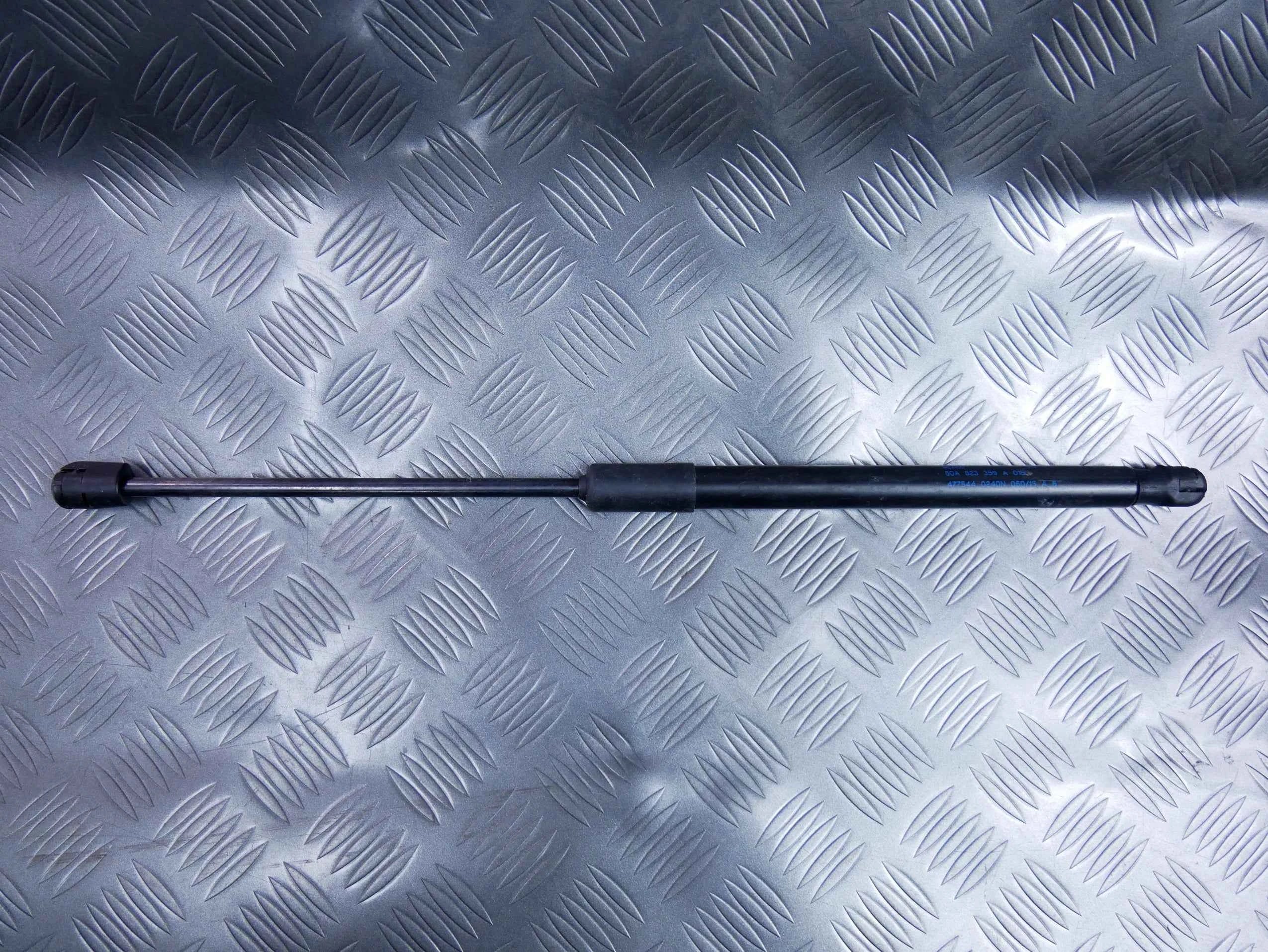 Siłownik teleskop maski OEM 80A823359A AUDI Q5 80A