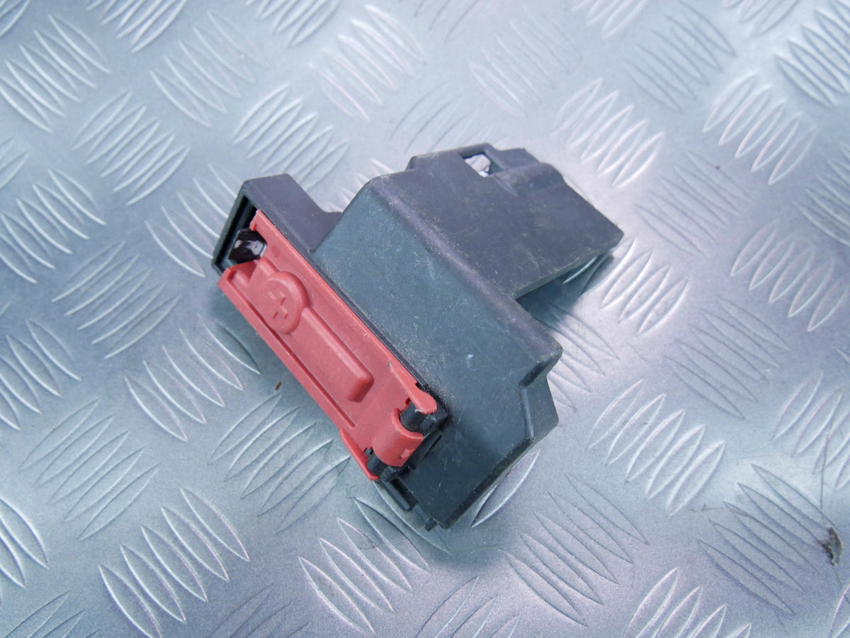 Osłona zaślepka klemy 80A941823 AUDI Q5 80A
