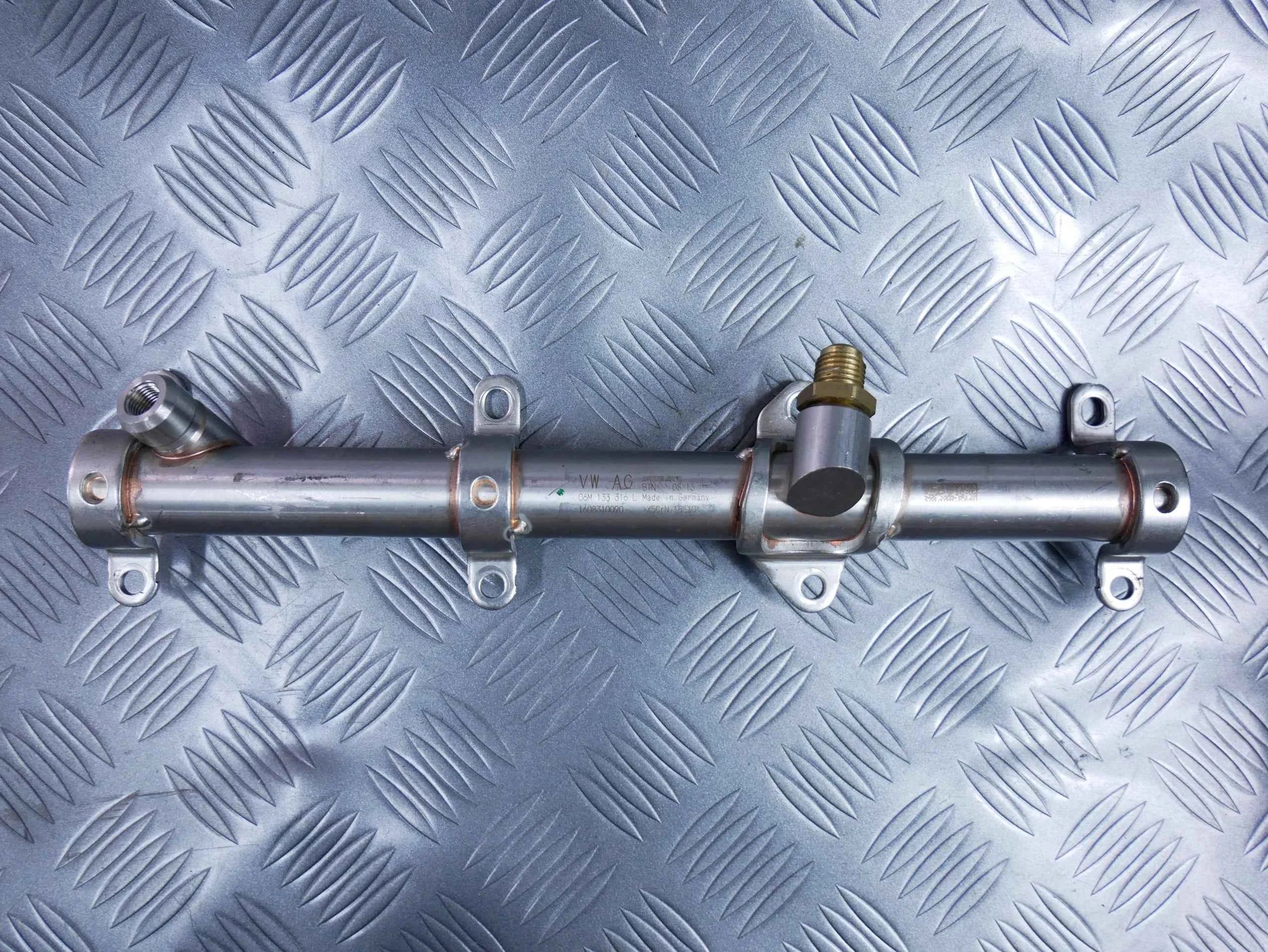 Listwa wtryskowa paliwa 06M133316L AUDI SQ5 80A 3.0 TFSI