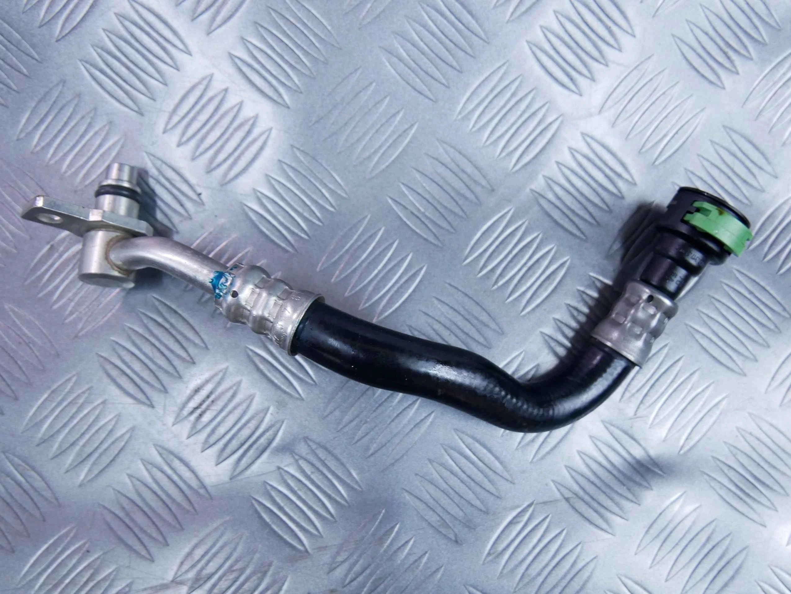 Wąż przewód rurka olejowa skrzyni 8W0317817A AUDI SQ5 80A 3.0 TFSI
