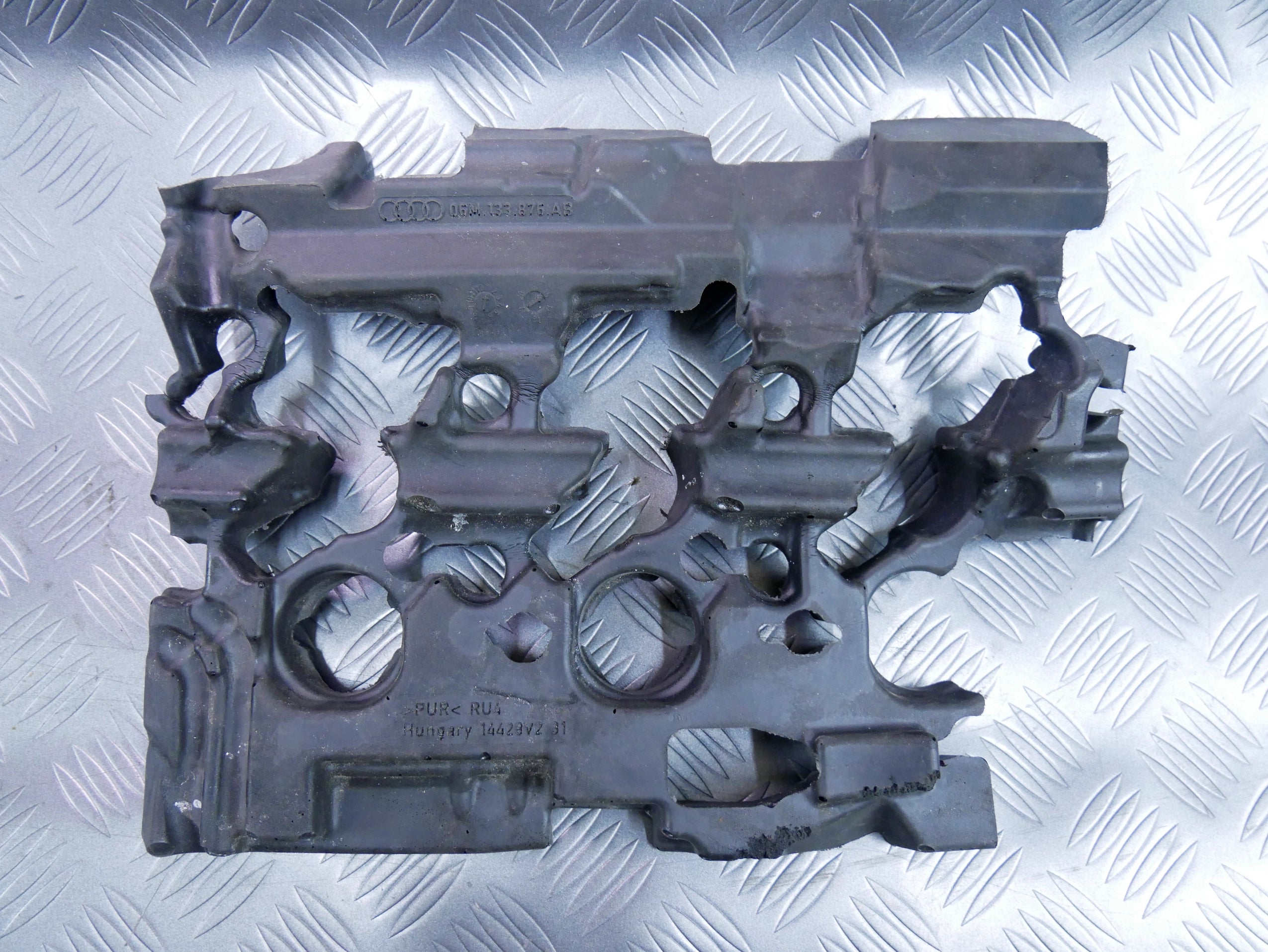 Wygłuszenie silnika 06M133876AB AUDI SQ5 80A 3.0 TFSI