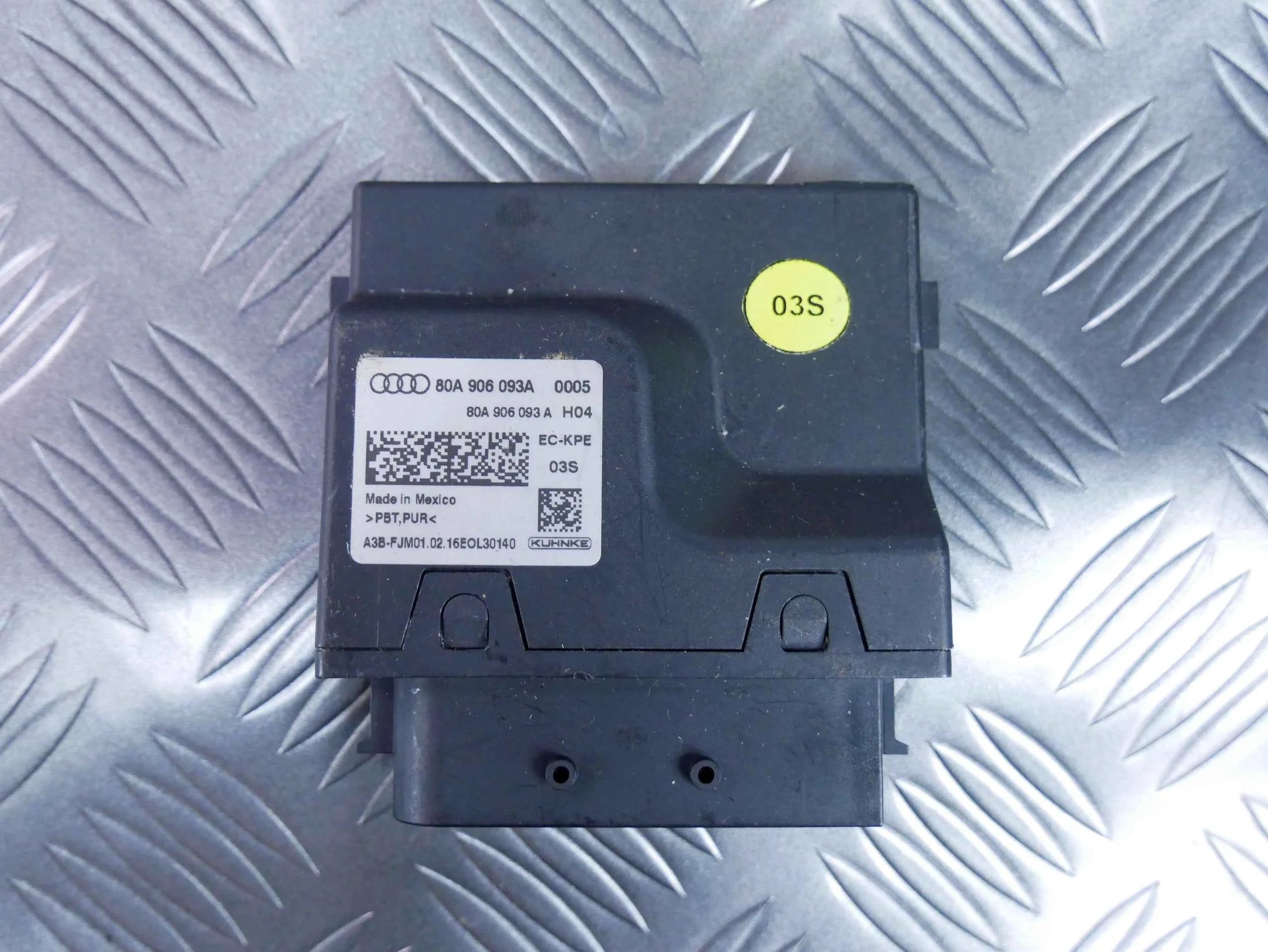 Moduł sterownik pompy paliwa 80A906093A AUDI Q5 80A