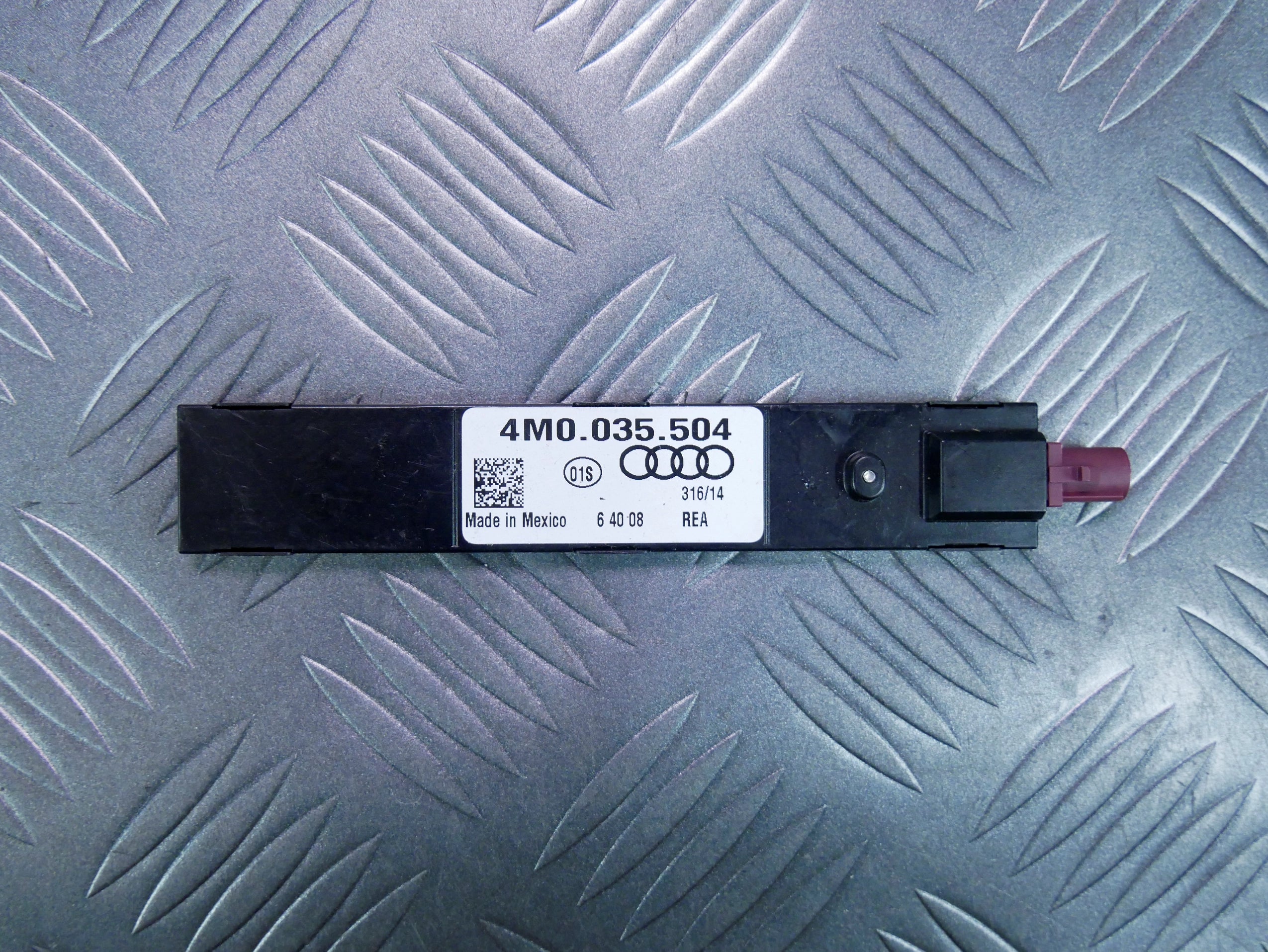 Wzmacniacz antenowy 4M0035504 AUDI Q5 80A