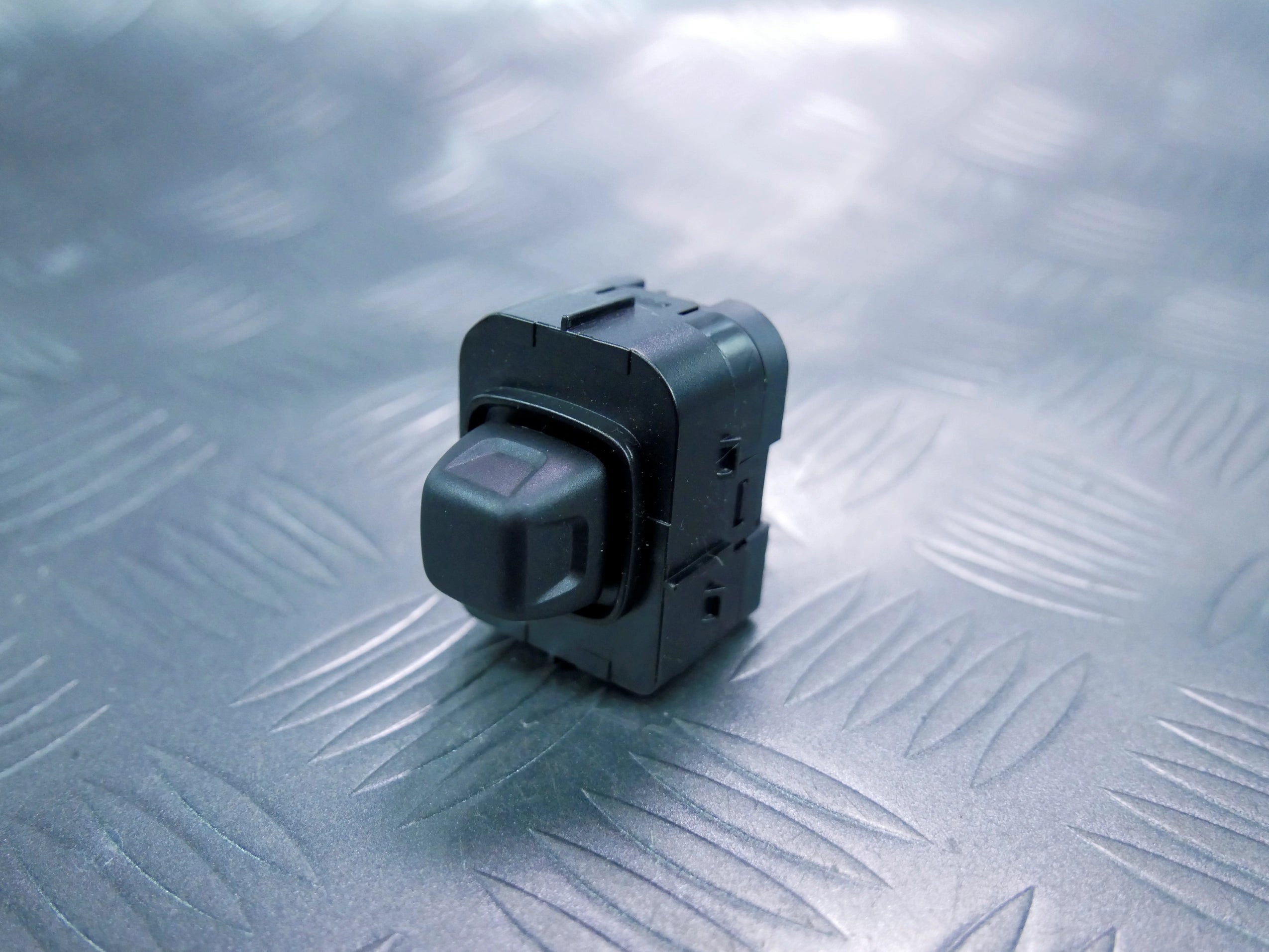 Przełącznik regulacji kierownicy 4M0953551 AUDI Q5 80A
