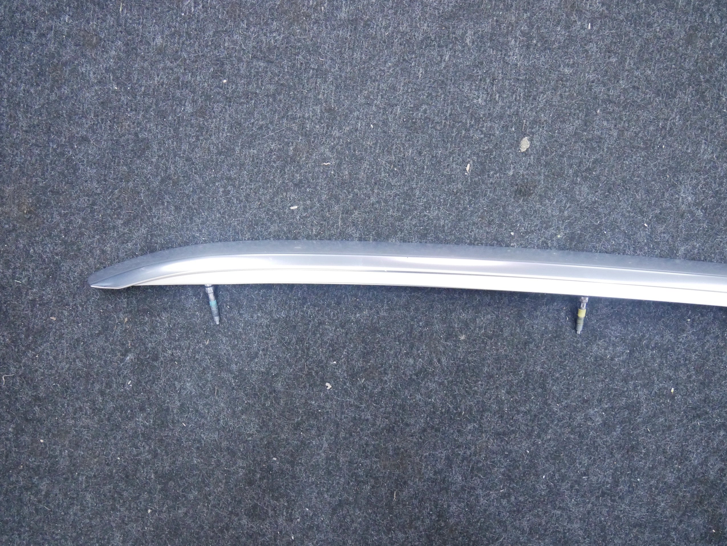 Reling dachowy lewy CHROM 80A860021 AUDI Q5 80A