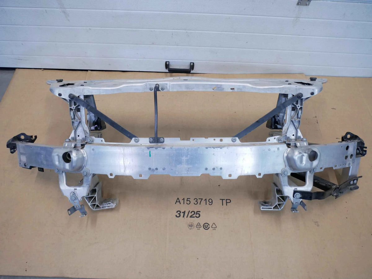 Wzmocnienie czołowe pas przedni OEM A2056204301 Mercedes C300 W205