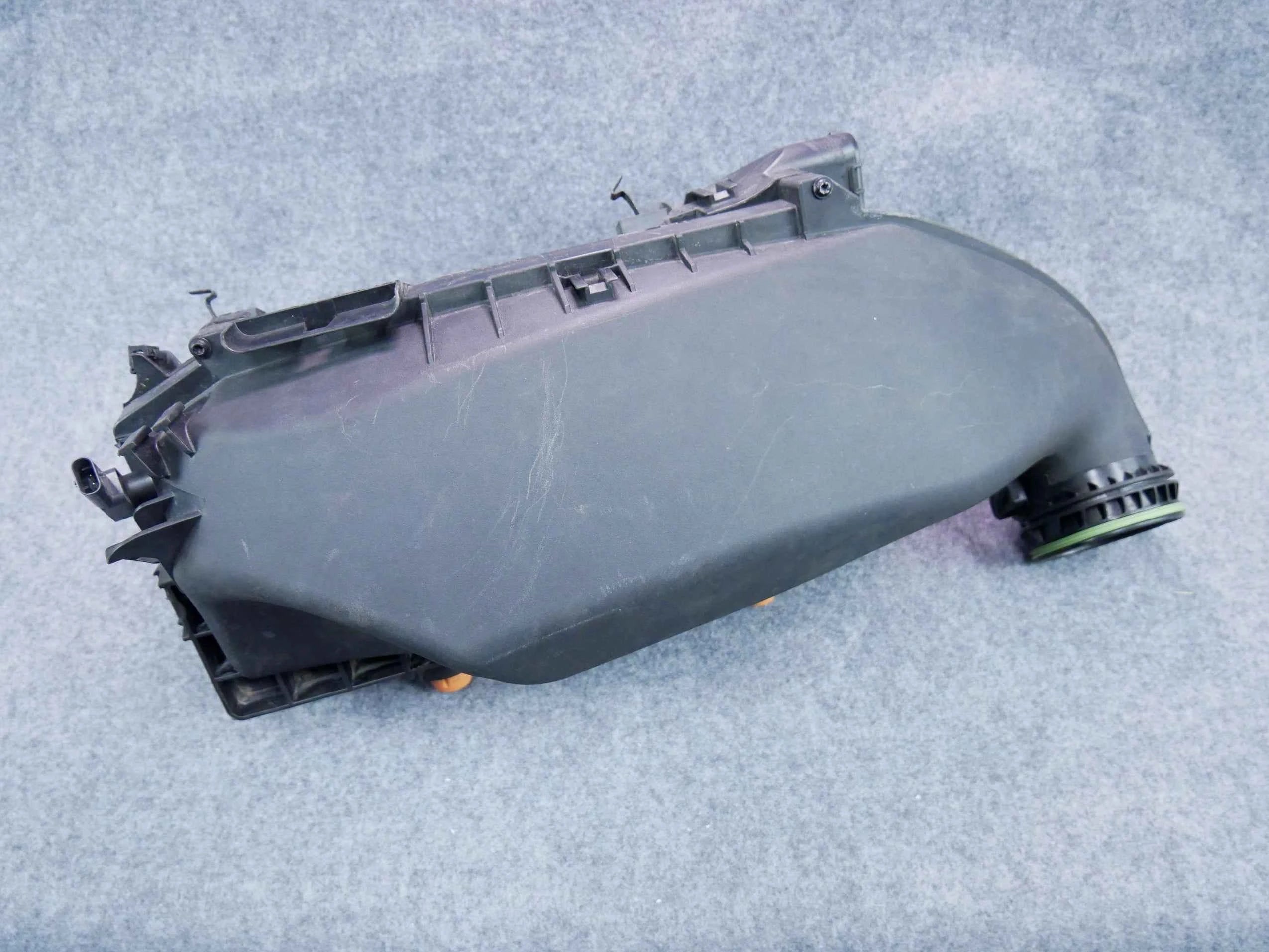 Obudowa filtra powietrza A2640900200 Mercedes C300 W205 LIFT