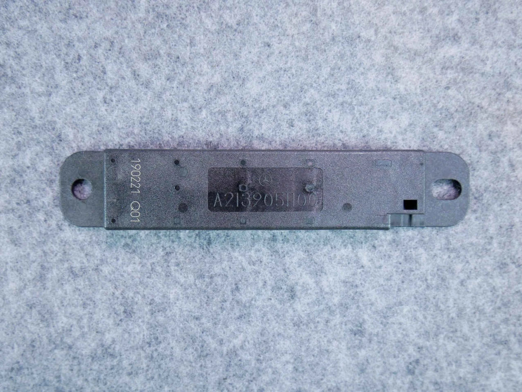 Antena keyless A2139051100 Mercedes C-klasa W205