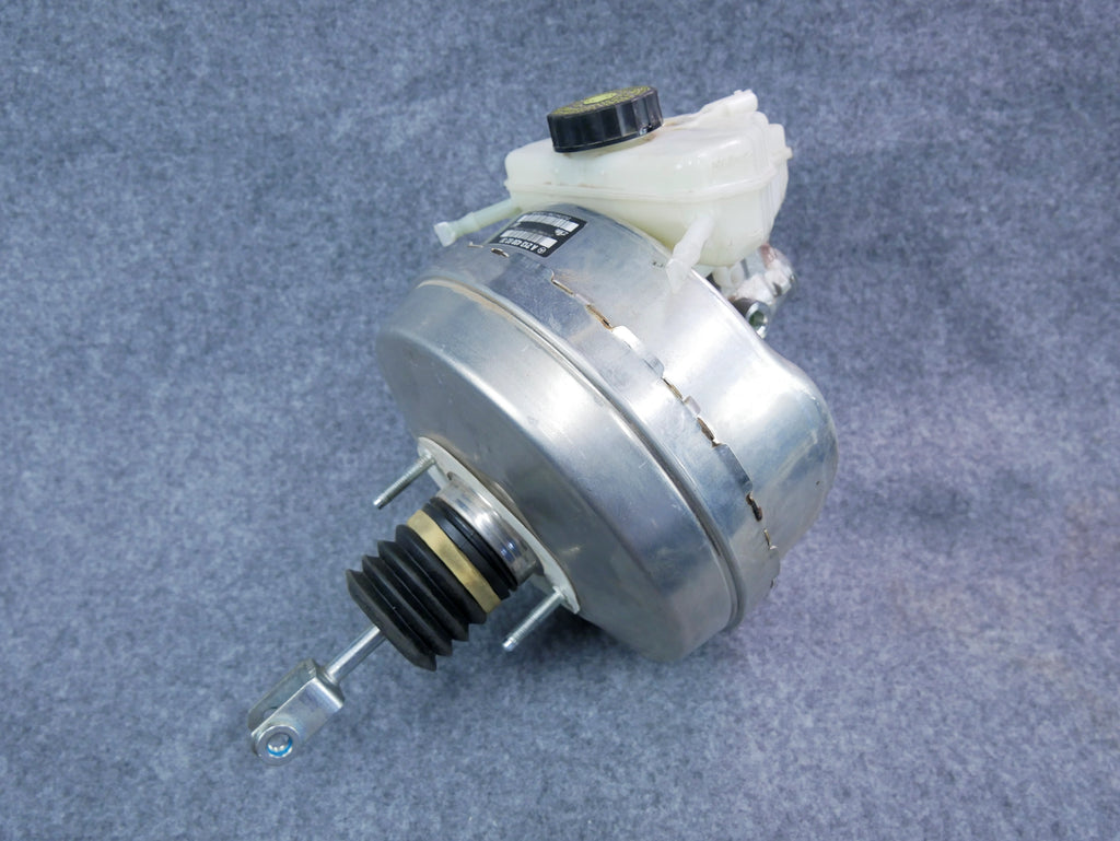 Serwo pompa hamulcowa A2134300230 Mercedes C300 W205 LIFT