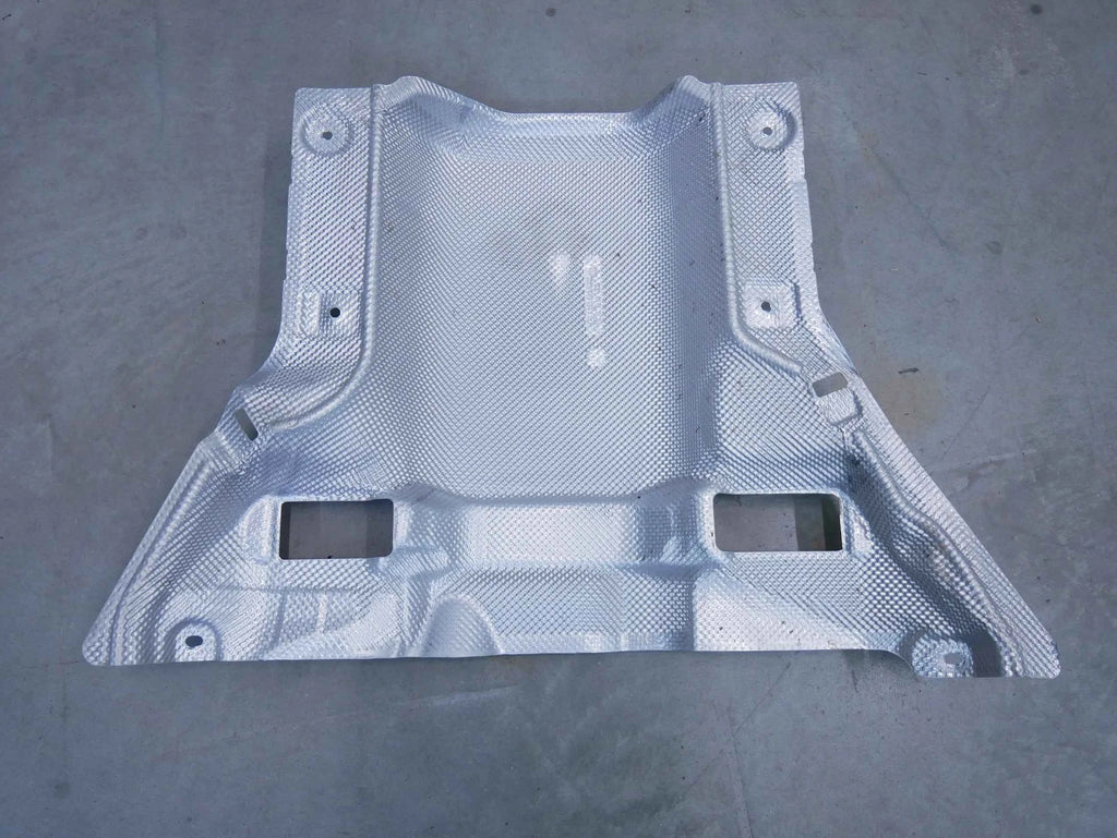 Osłona termiczna podwozia A2056823700 Mercedes C-klasa C300 W205