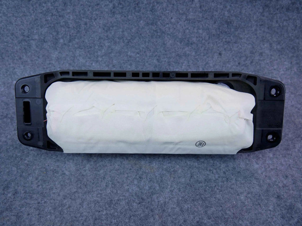 Airbag poduszka pasażera 2058606501 Mercedes C300 W025 LIFT USA