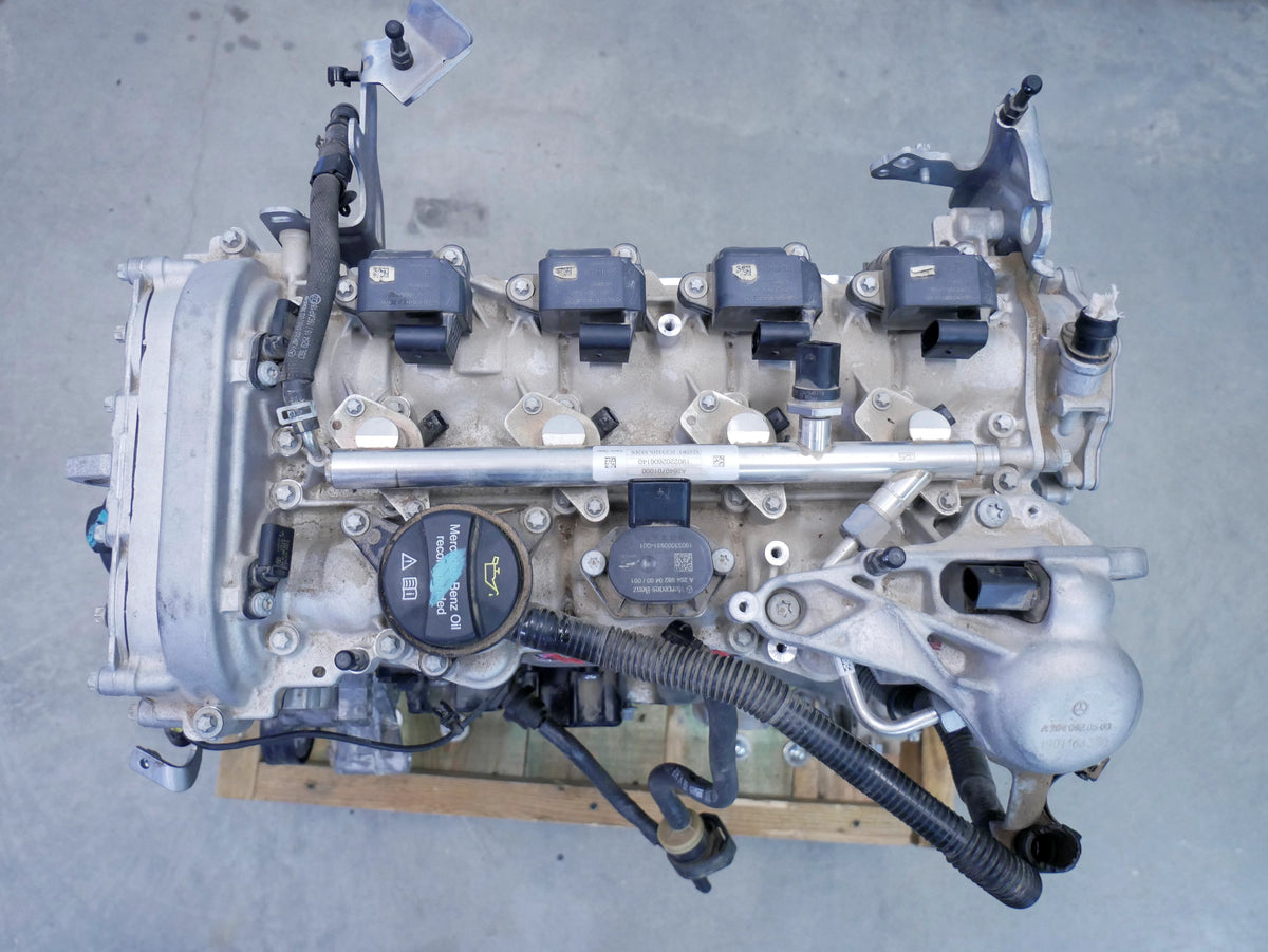 Silnik 2.0 CGI M264 OM264 D264.920 Mercedes C300 W205