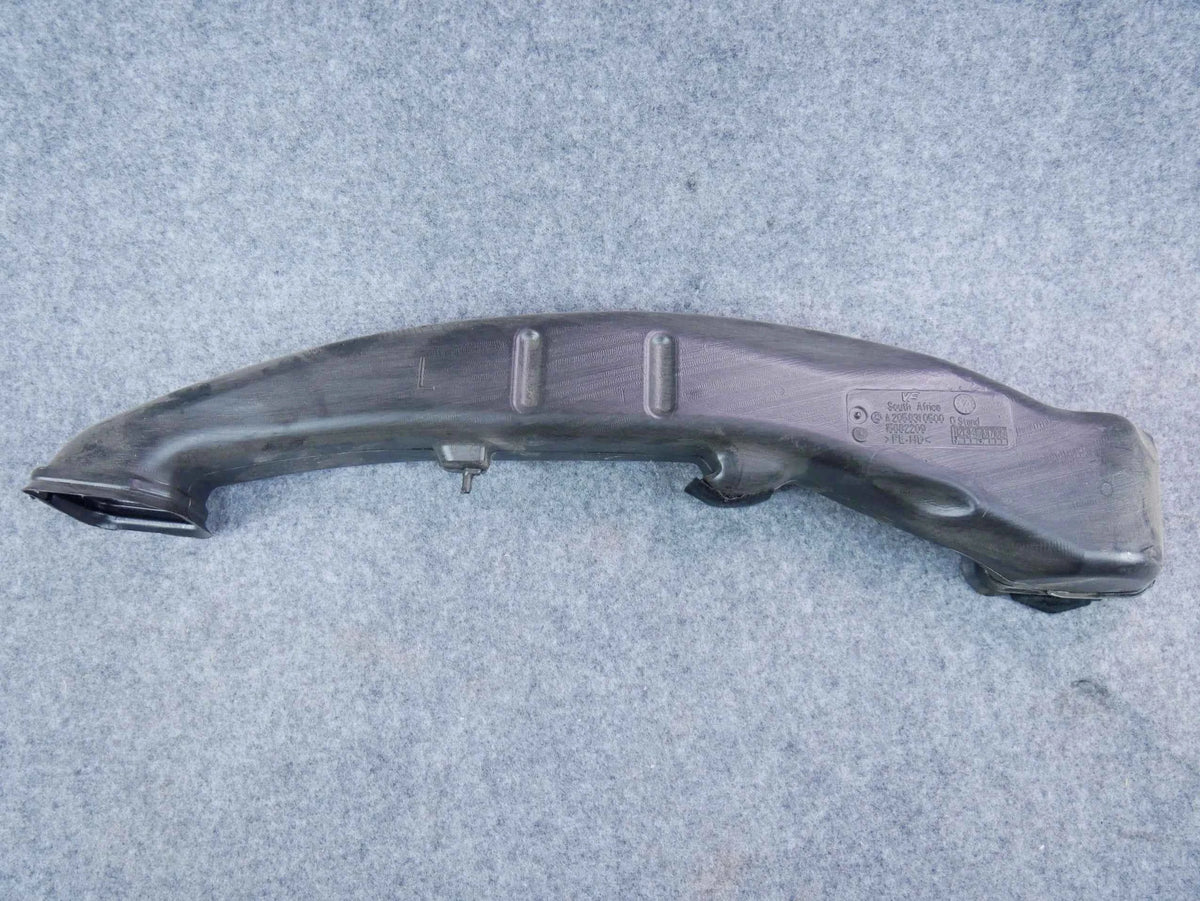 Kanał powietrza A2058310500 Mercedes C-klasa W205 C300