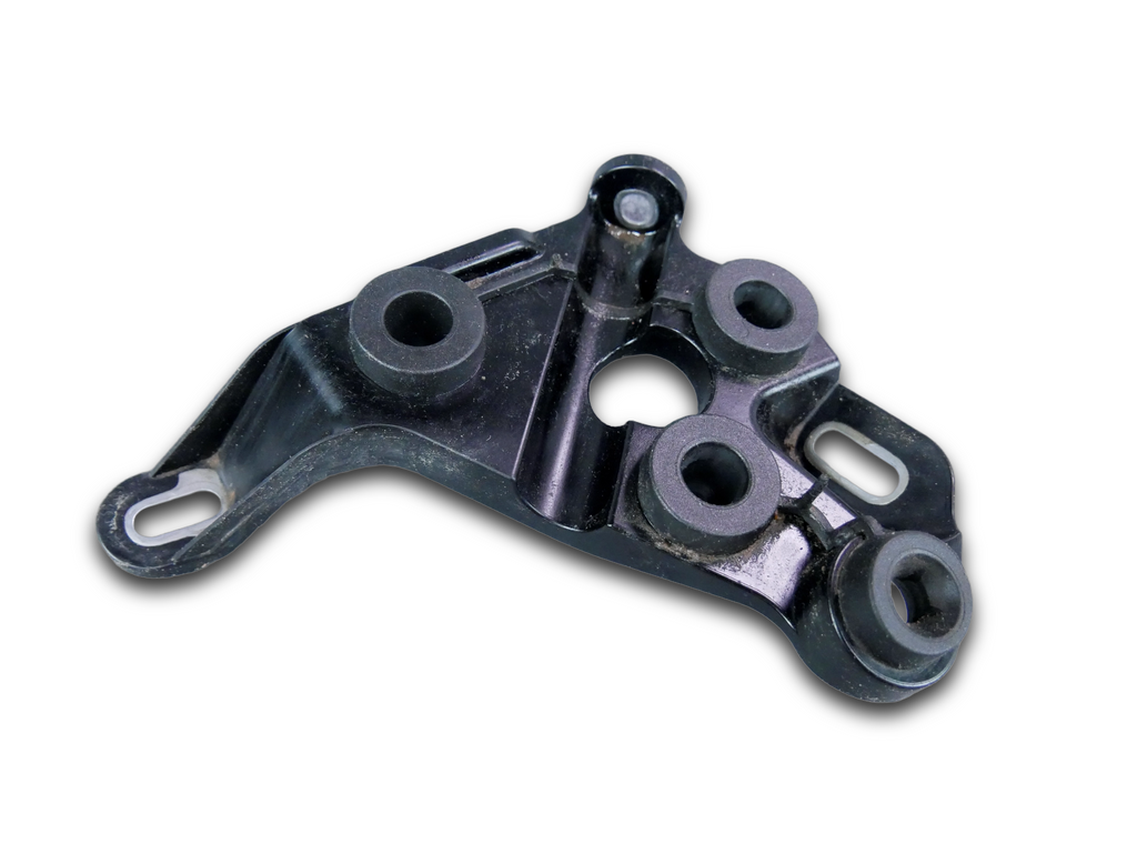 Mocowanie pompy ABS A2054300100 Mercedes C-klasa W205