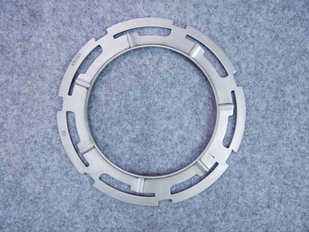 Pierścień nakrętka pompy paliwa A0014711430 Mercedes C-klasa W205