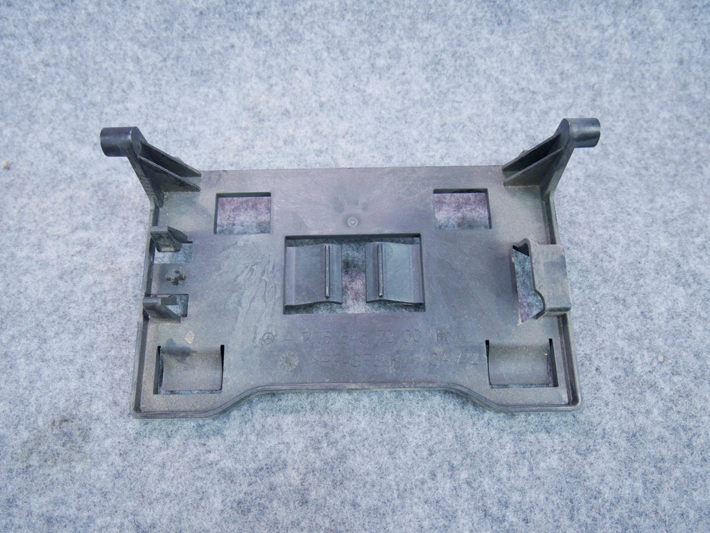 Mocowanie sterownika A2055457200 Mercedes C-klasa W205