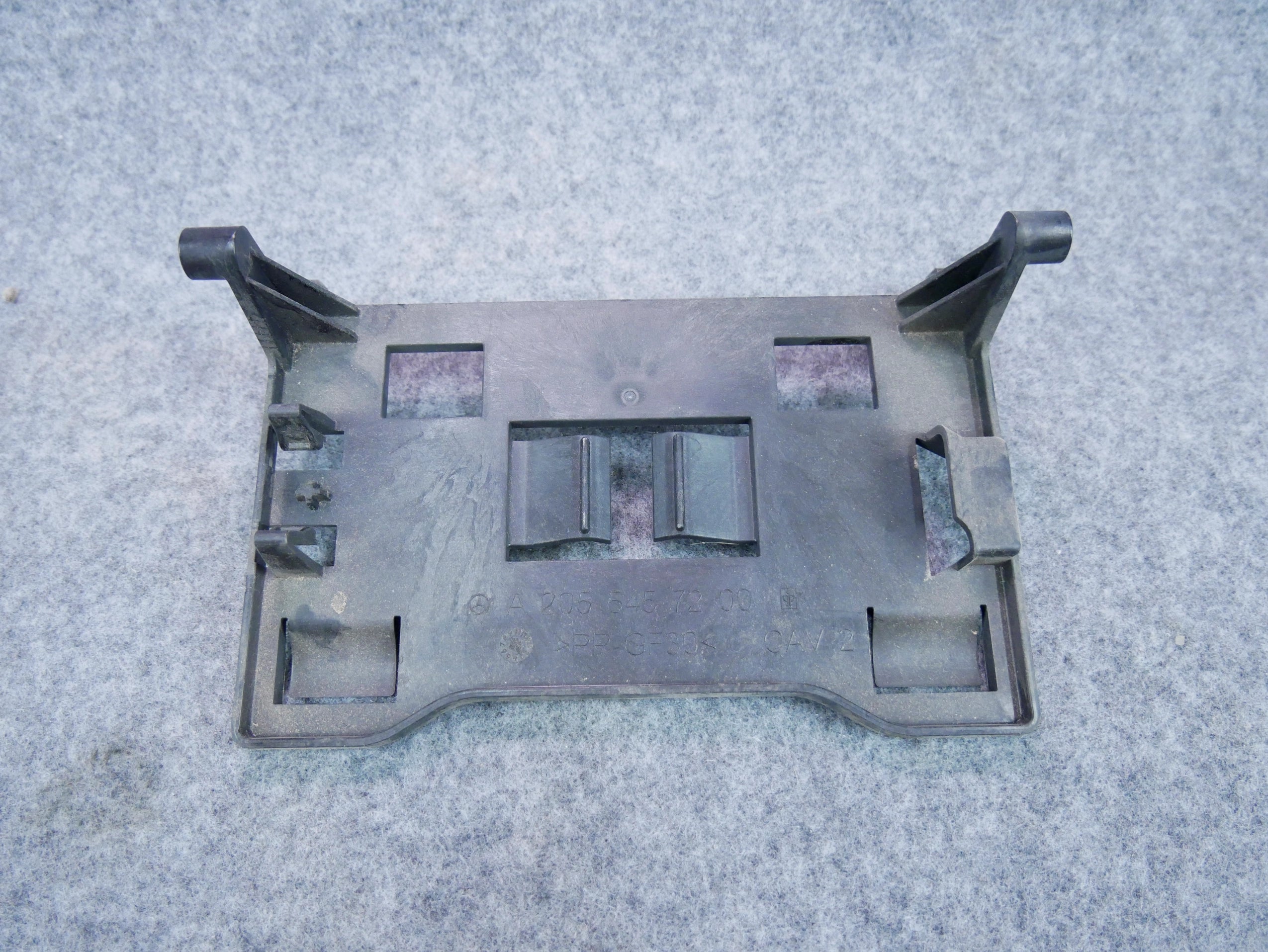 Mocowanie sterownika A2055457200 Mercedes C-klasa W205