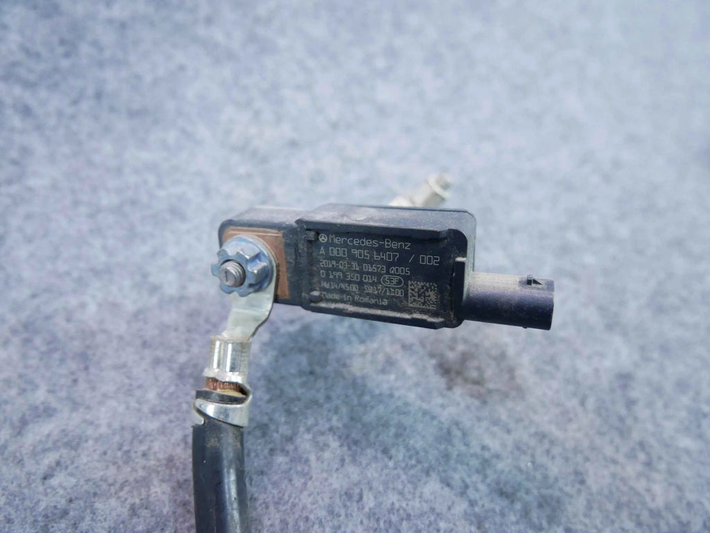 Klema minusowa A0009056407 Mercedes C300 W205