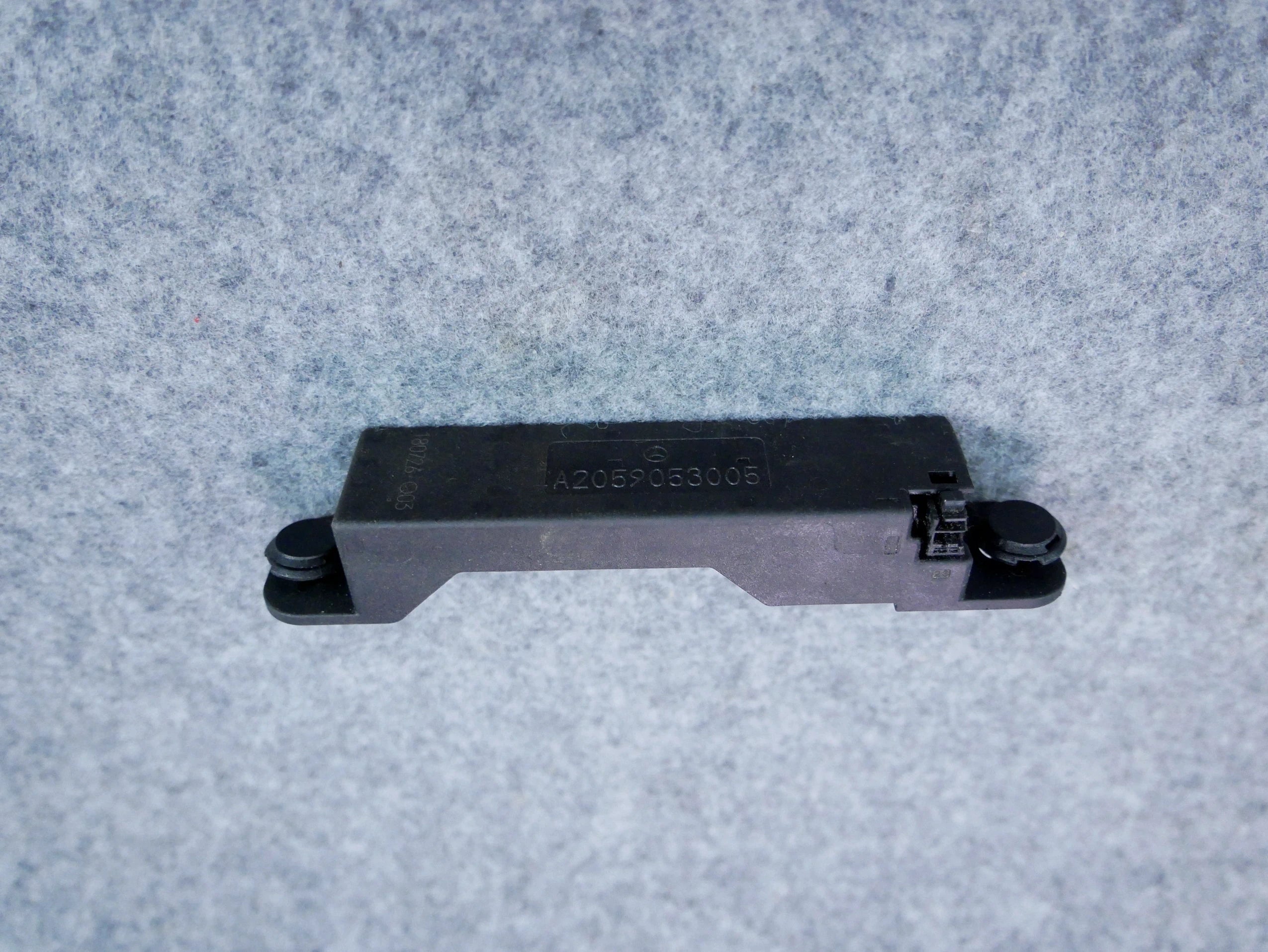 Antena KEYLESS A2059053005 Mercedes C-klasa W205 C300