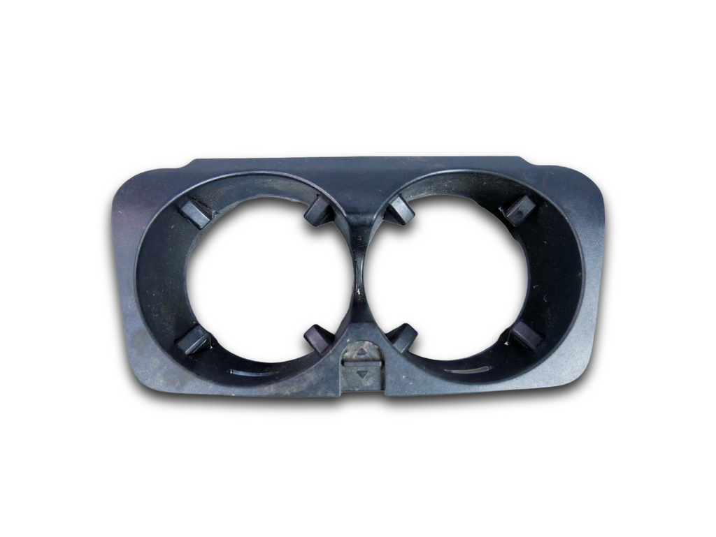 Ramka cupholdera tunelu A2056800691 Mercedes C-klasa C300 W205