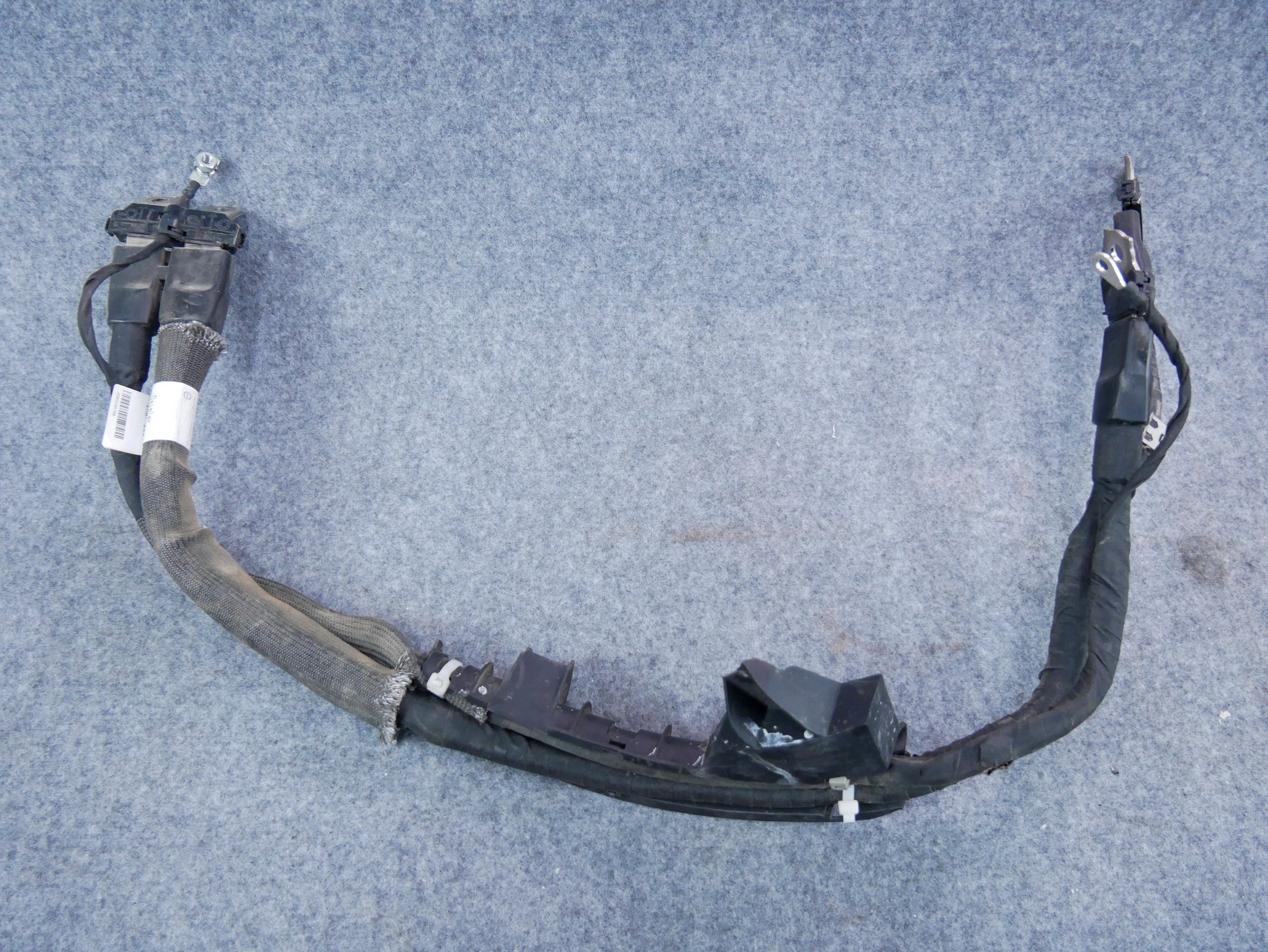 Wiązka rozrusznika alternatora A2055402780 Mercedes C300 W205