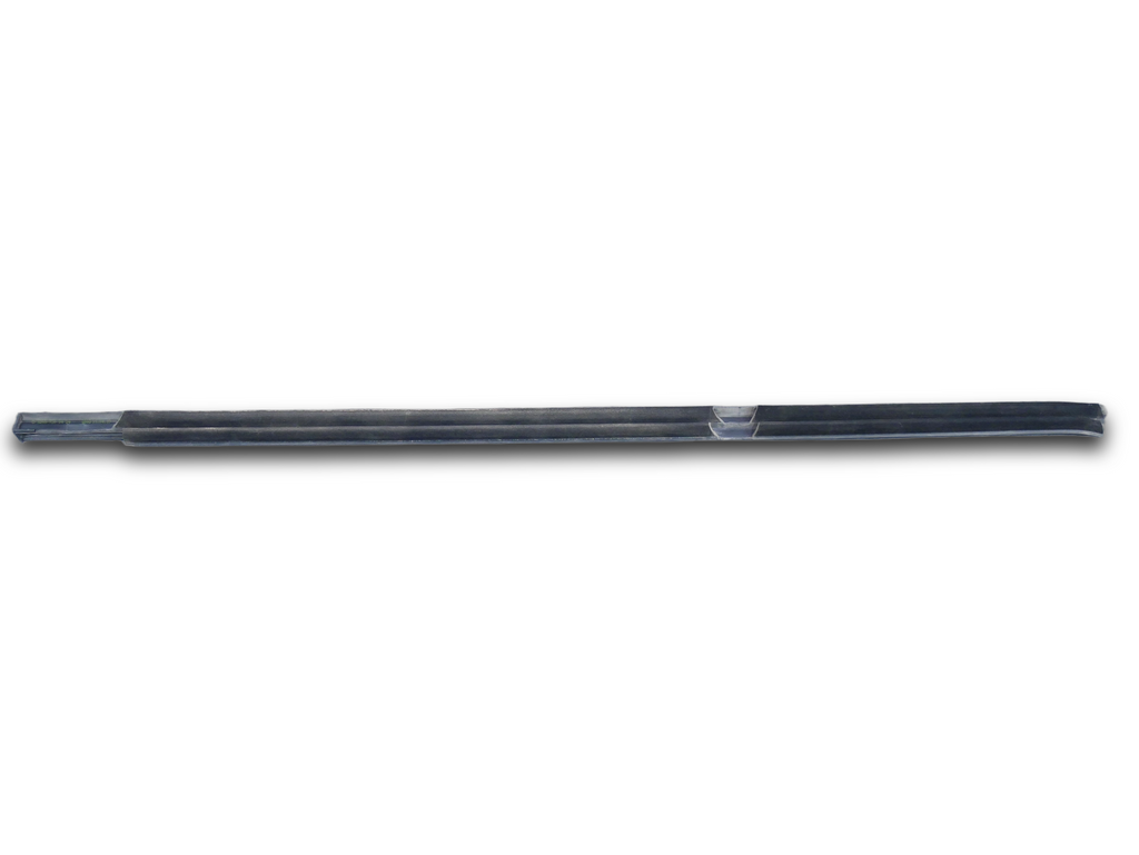 Listwa zgarniacz drzwi tył prawy A2057300424 Mercedes C300 W205 SEDAN