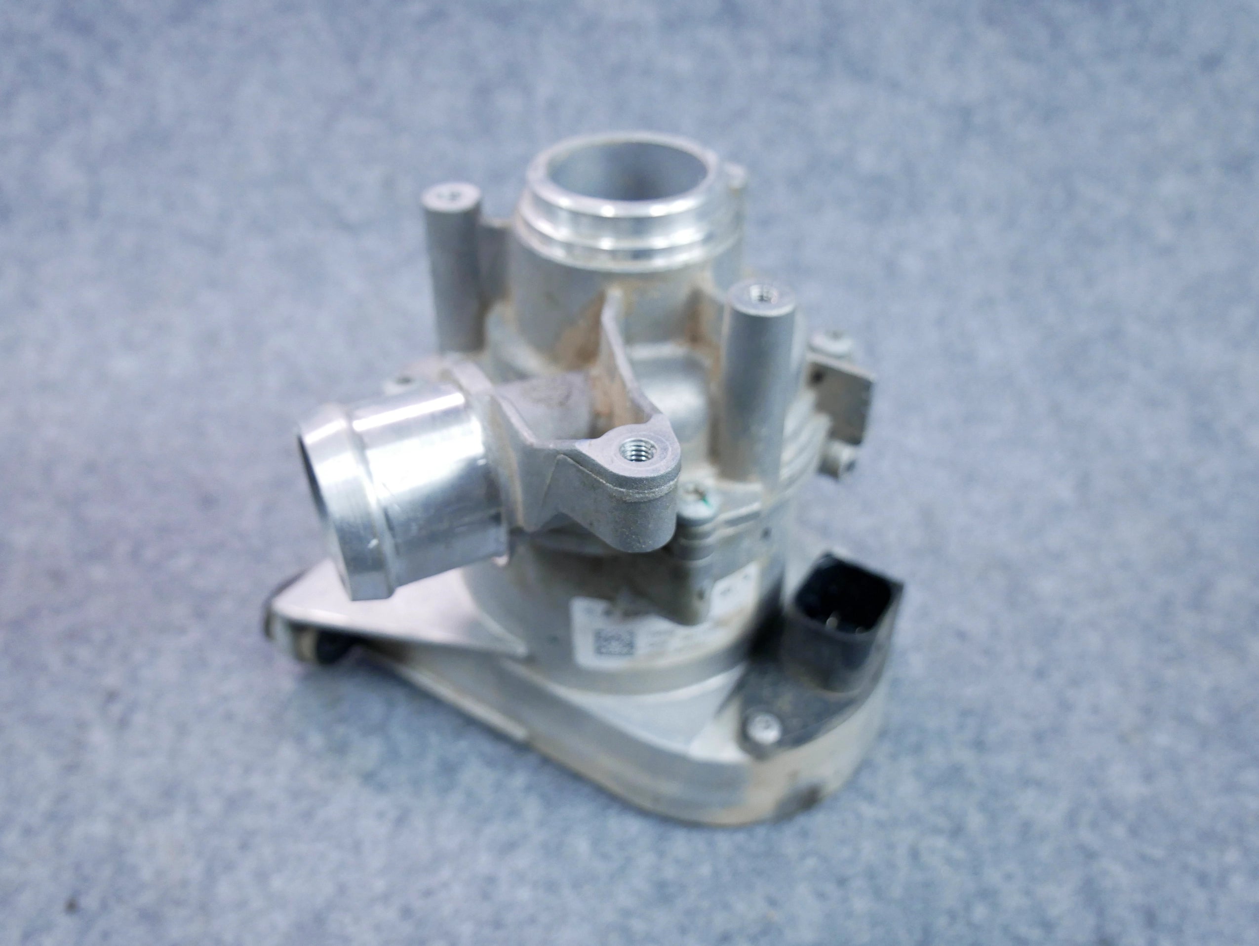 Pompa wody A2642000100 Mercedes C300 W205