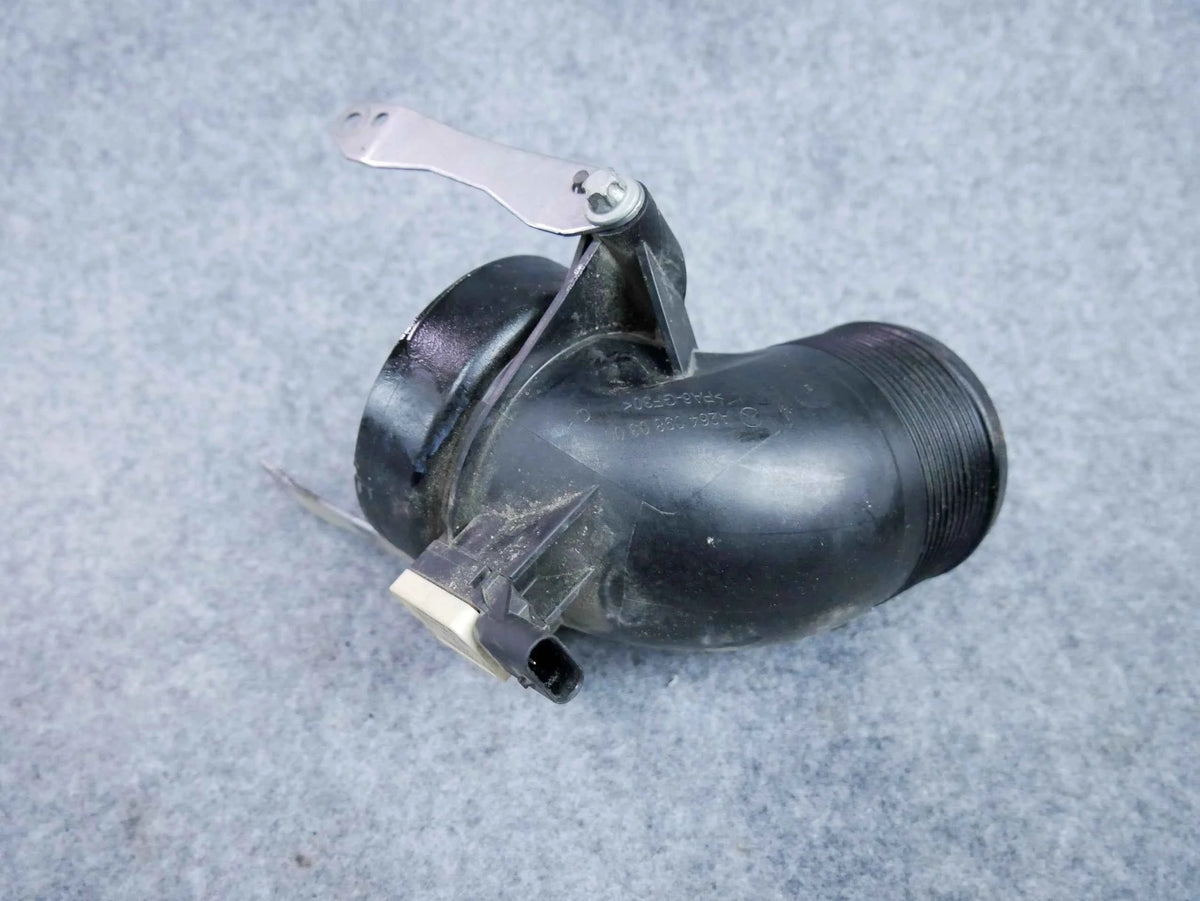 Rura króciec kolanko powietrza A2640980300 Mercedes C300 W205