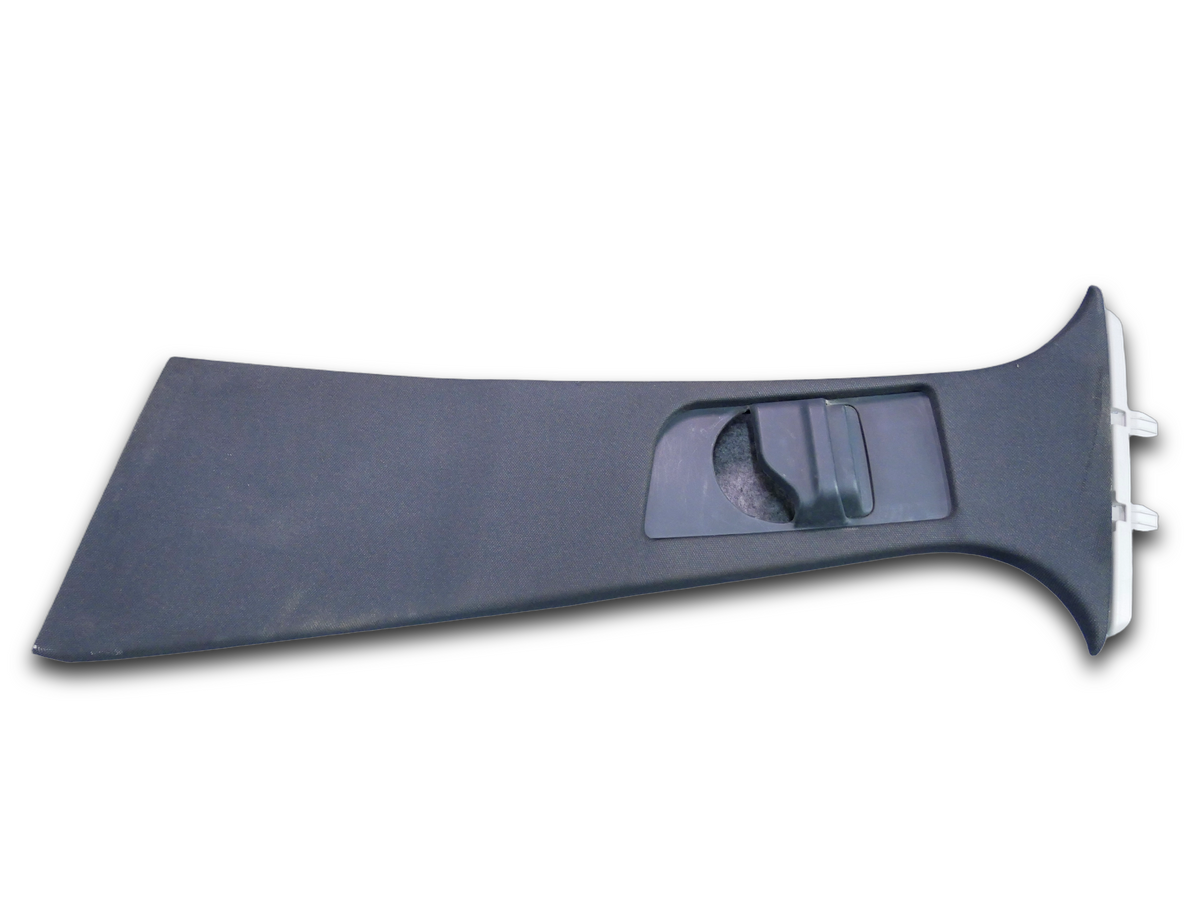 Osłona słupka środkowego lewa czarna A2056905307 Mercedes C-klasa W205