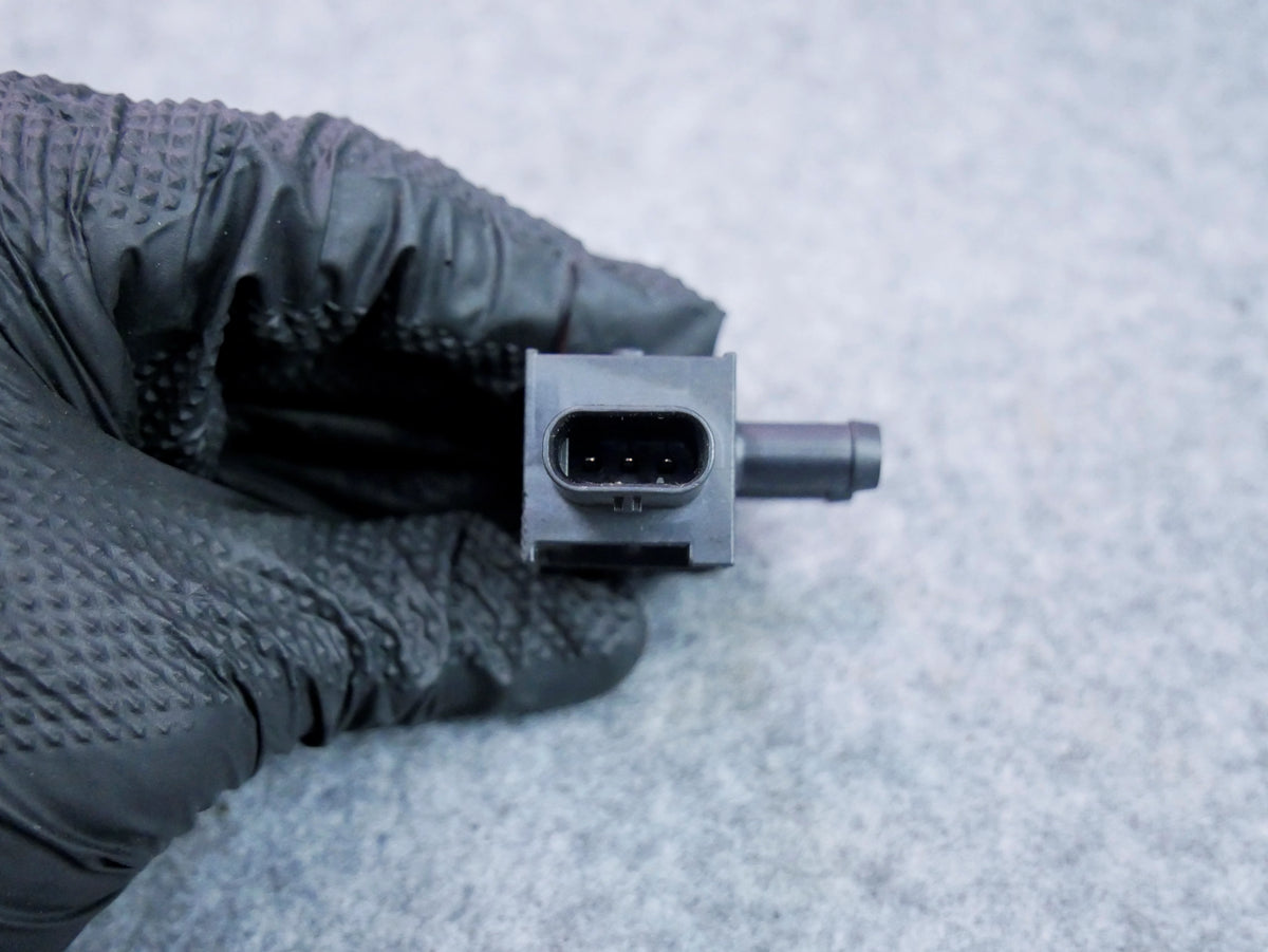 Czujnik różnicy ciśnień DPF NOWY OEM 058906051F VW AUDI SKODA