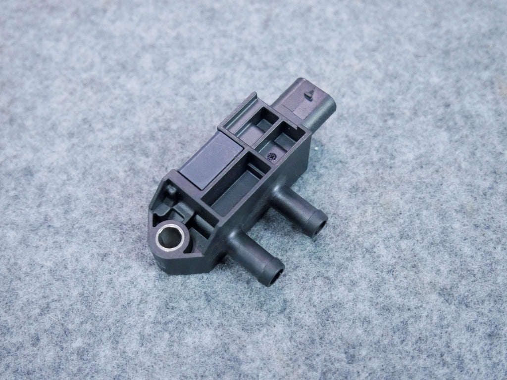Czujnik różnicy ciśnień DPF NOWY OEM 058906051F VW AUDI SKODA
