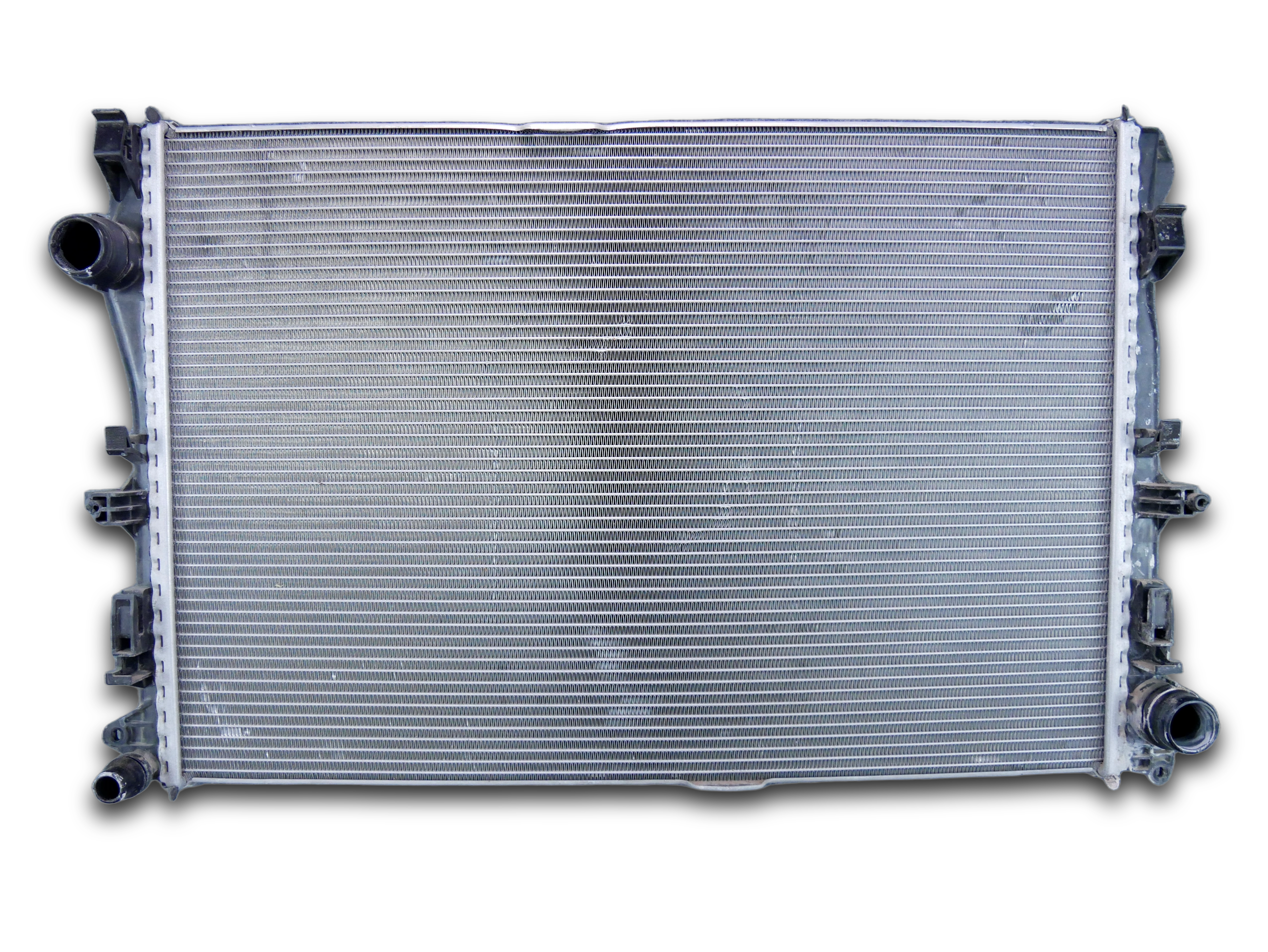 Chłodnica wody OEM A0995001703 Mercedes C-klasa C300 W205