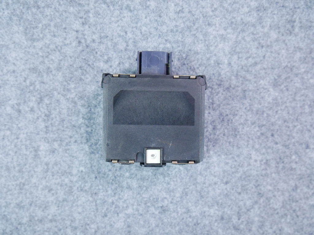 Radar sensor czujnik ACC DISTRONIC 2K5907561B VW CADDY IV LIFT