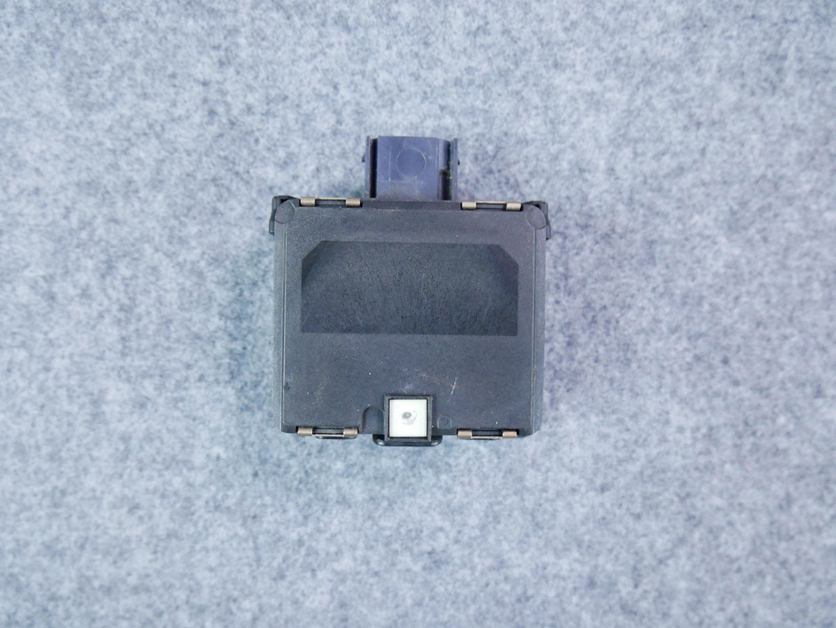 Radar sensor czujnik ACC DISTRONIC 2K5907561B VW CADDY IV LIFT