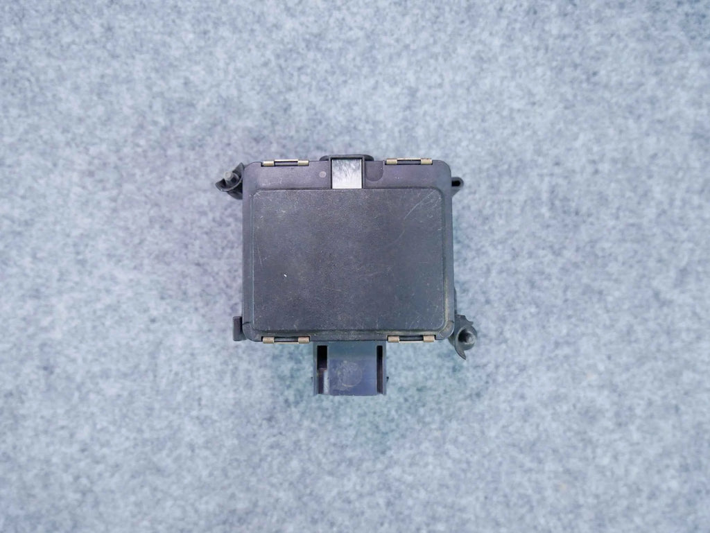 Radar czujnik sensor ACC DISTRONIC 5Q0907561K VW GOLF VII