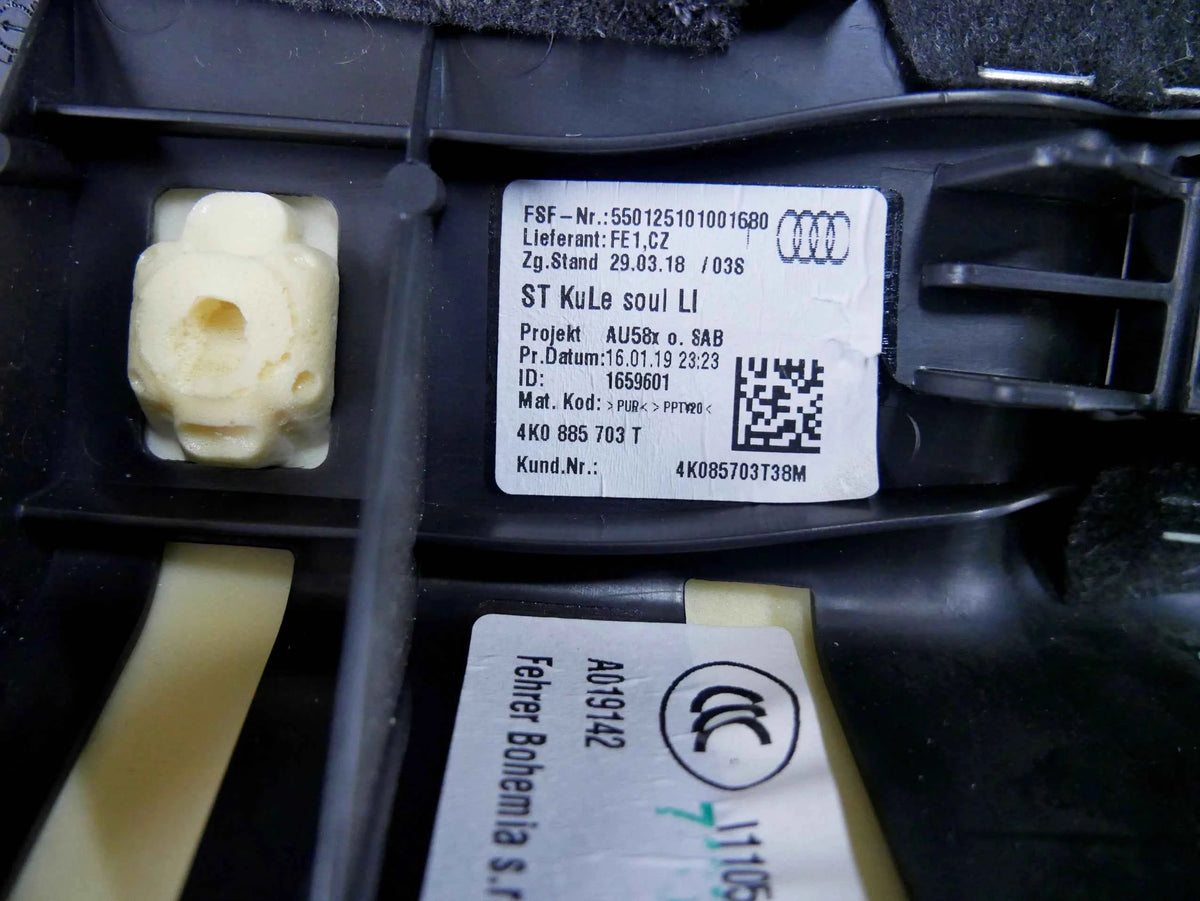 Boczek Kanapy Tył Lewy Skóra 4K0885703T Audi A6 C8 A7 4K Oparcie Lewe