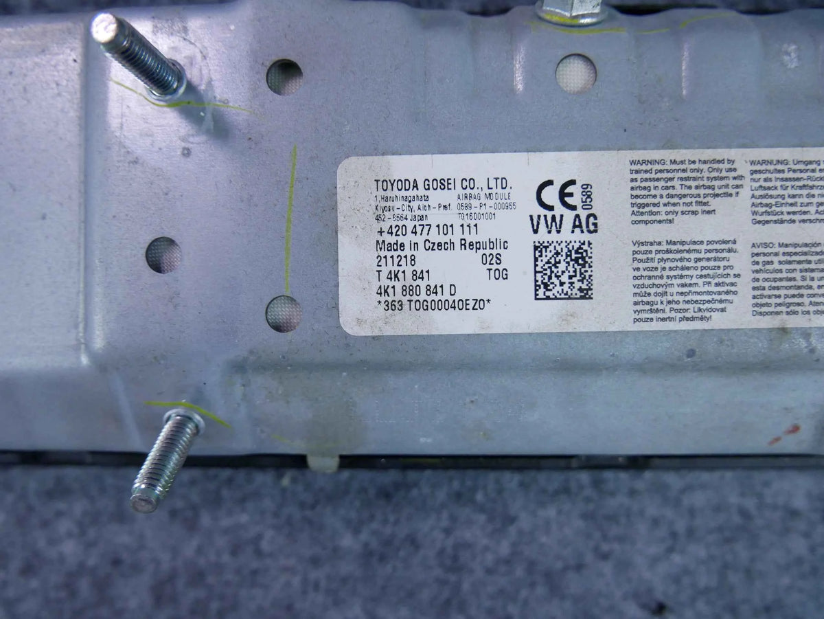 Poduszka Airbag Kolanowa Kierowcy Lewa 4K1880841D Audi A6 C8 A7 4K
