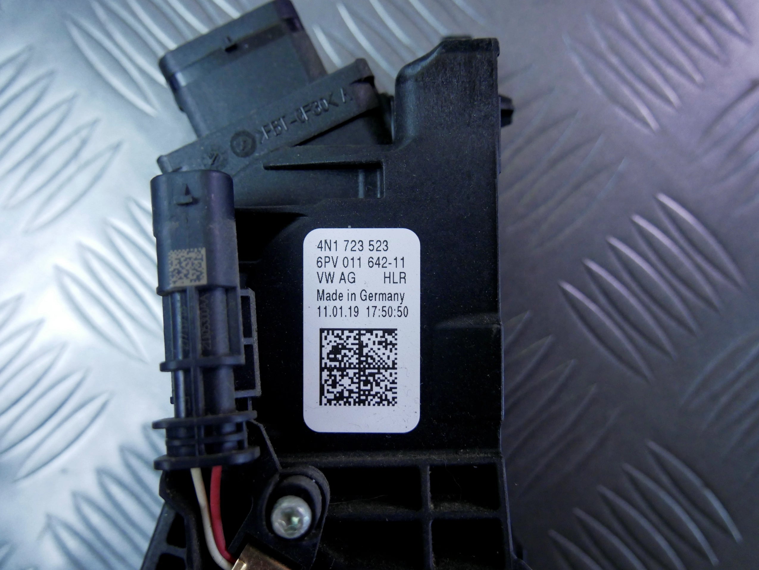 Pedał Gazu Elektryczny 4N1723523 Audi A6 C8 A7 4K A8 D5 Q8 E-Tron Potencjometr