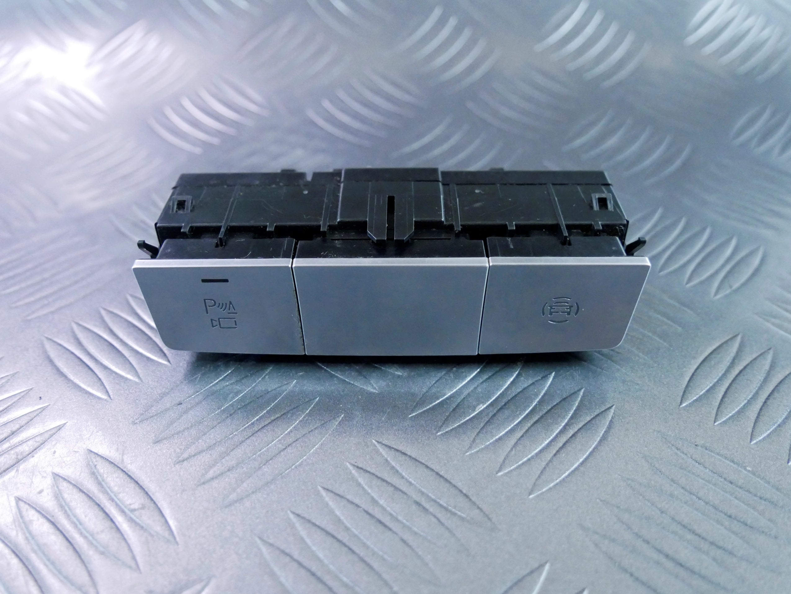 Przełącznik Panel Parkowania PDC Kamer 4N0959673 Audi A6 C8 A7 4K A8 D5 Q8